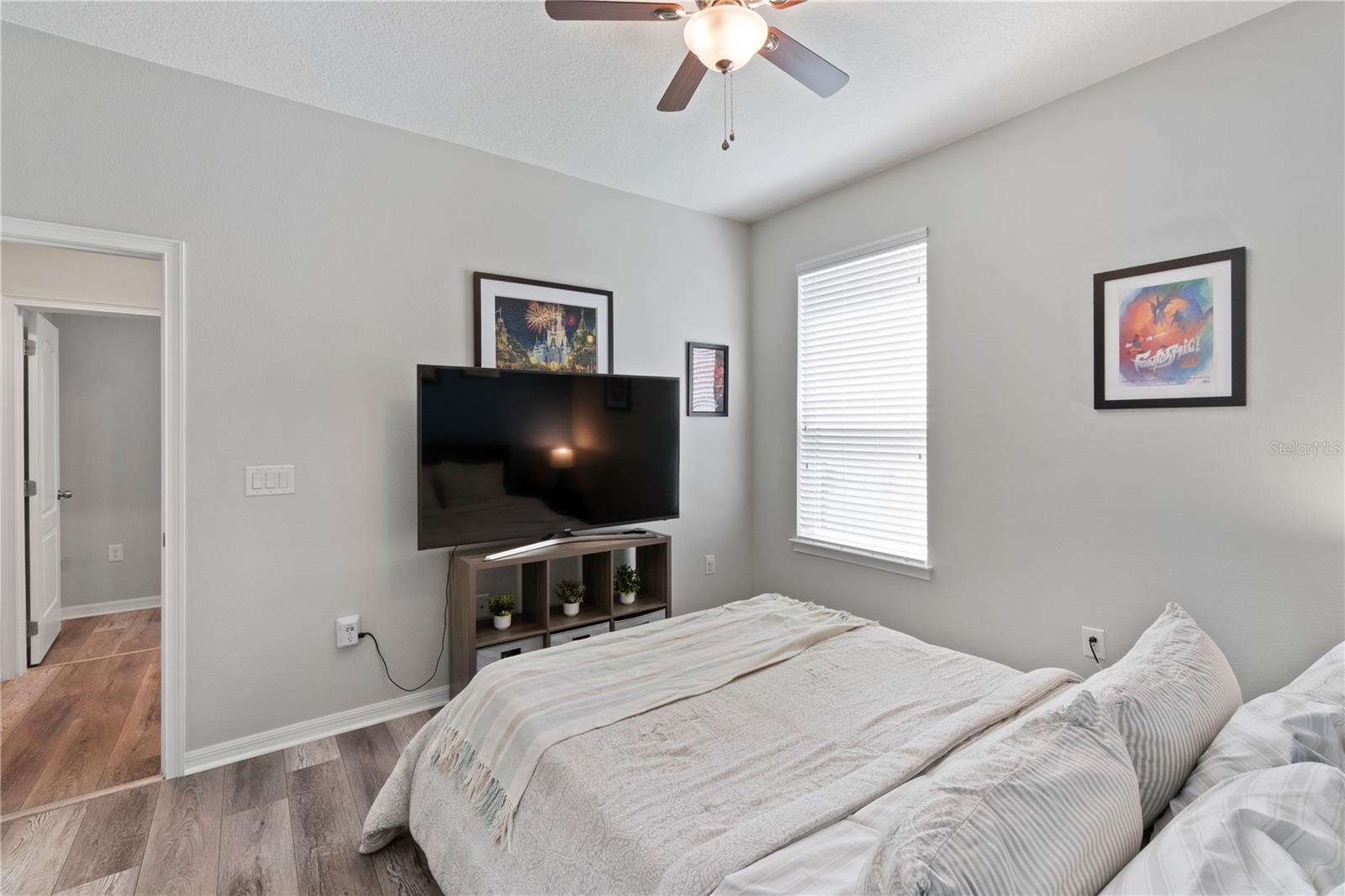 Image 37 of 56 For 1830 Arden Oaks Drive
