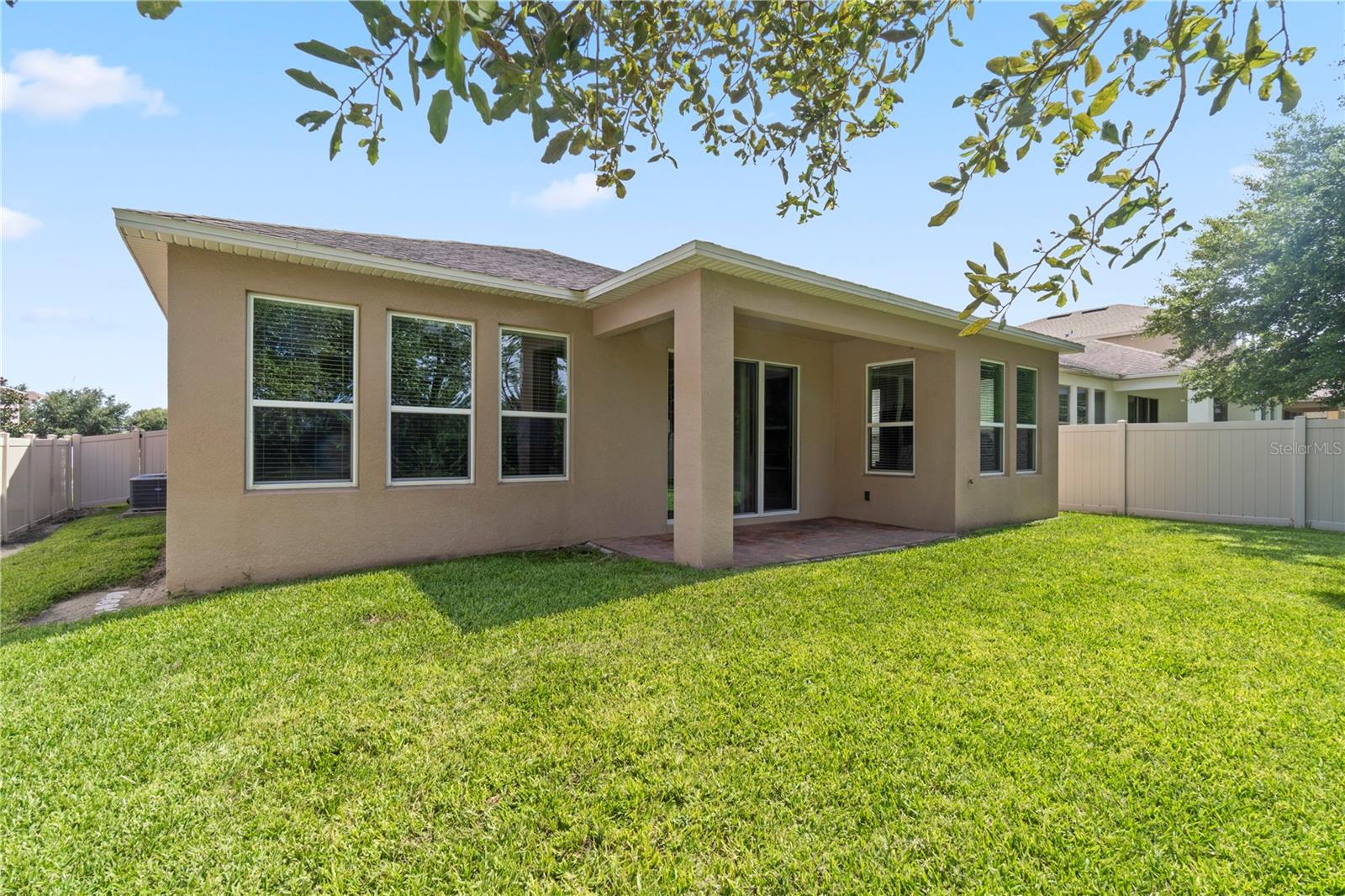 Image 39 of 56 For 1830 Arden Oaks Drive