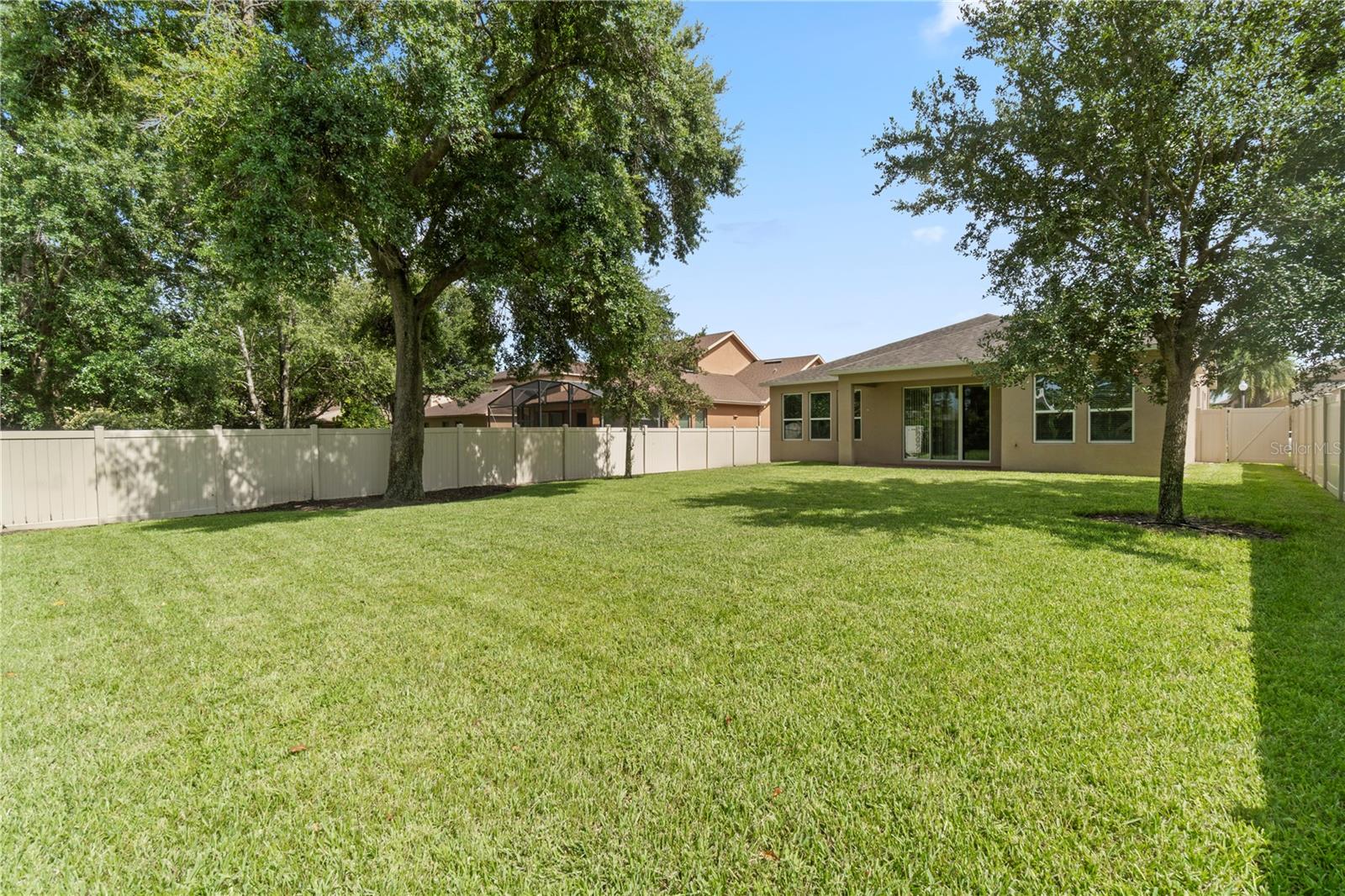 Image 41 of 56 For 1830 Arden Oaks Drive