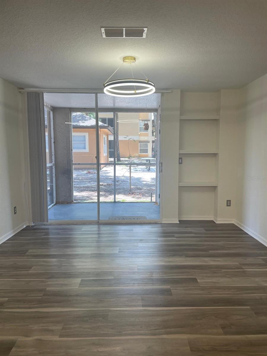 Image 8 of 21 For 7606 Pissarro Drive 14102