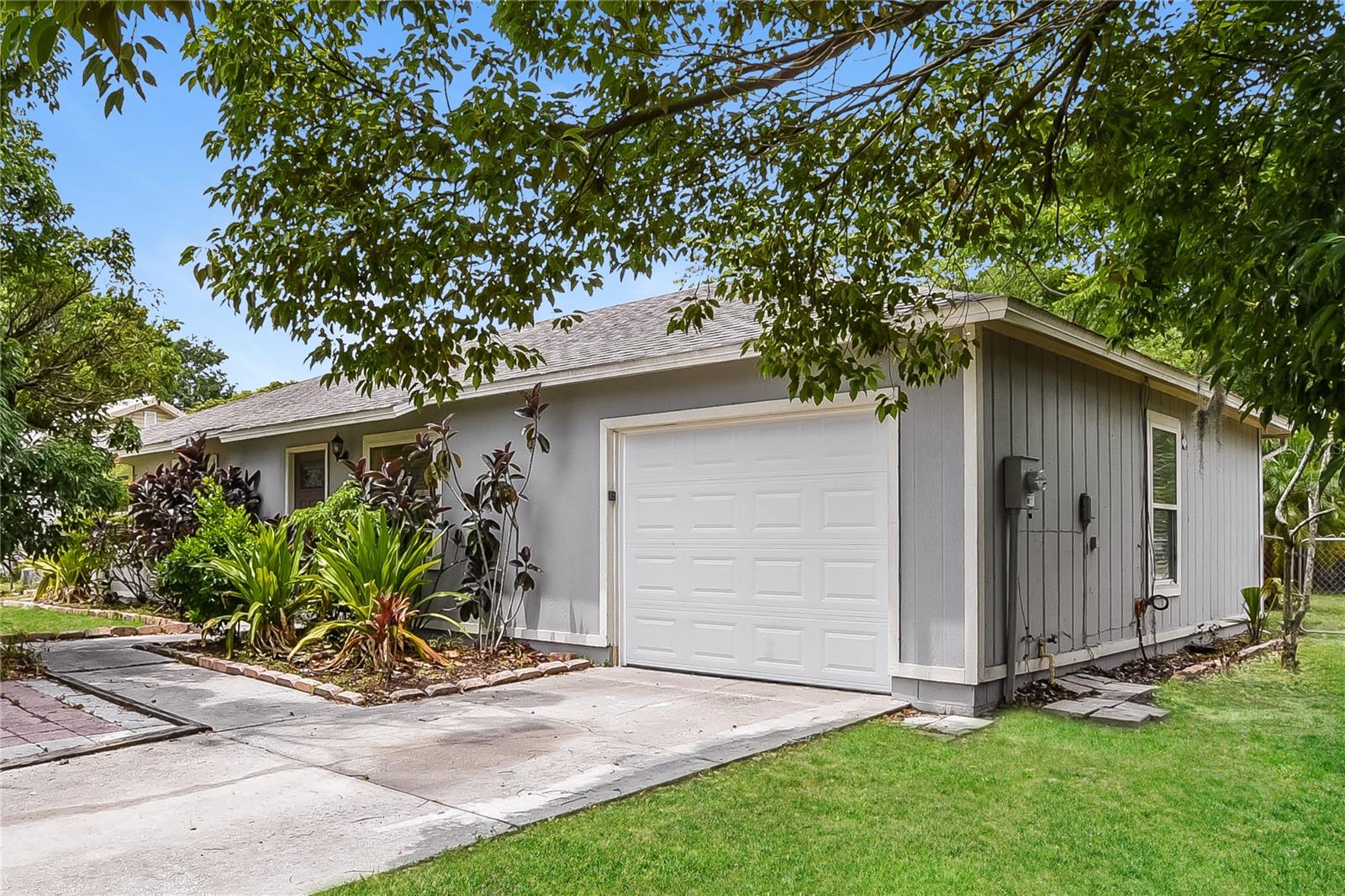 Image 2 of 16 For 574 Sundown Court
