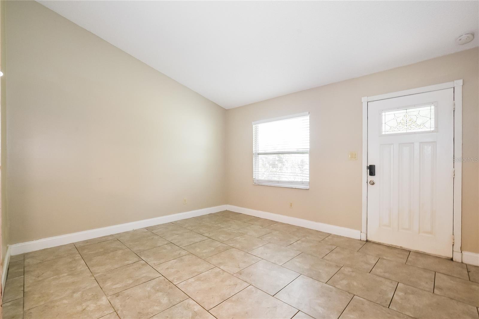 Image 3 of 16 For 574 Sundown Court