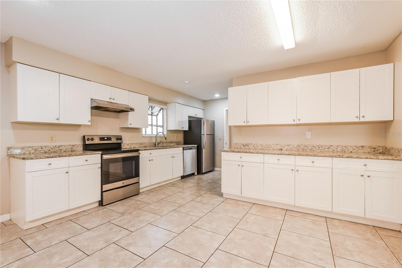 Image 6 of 16 For 574 Sundown Court