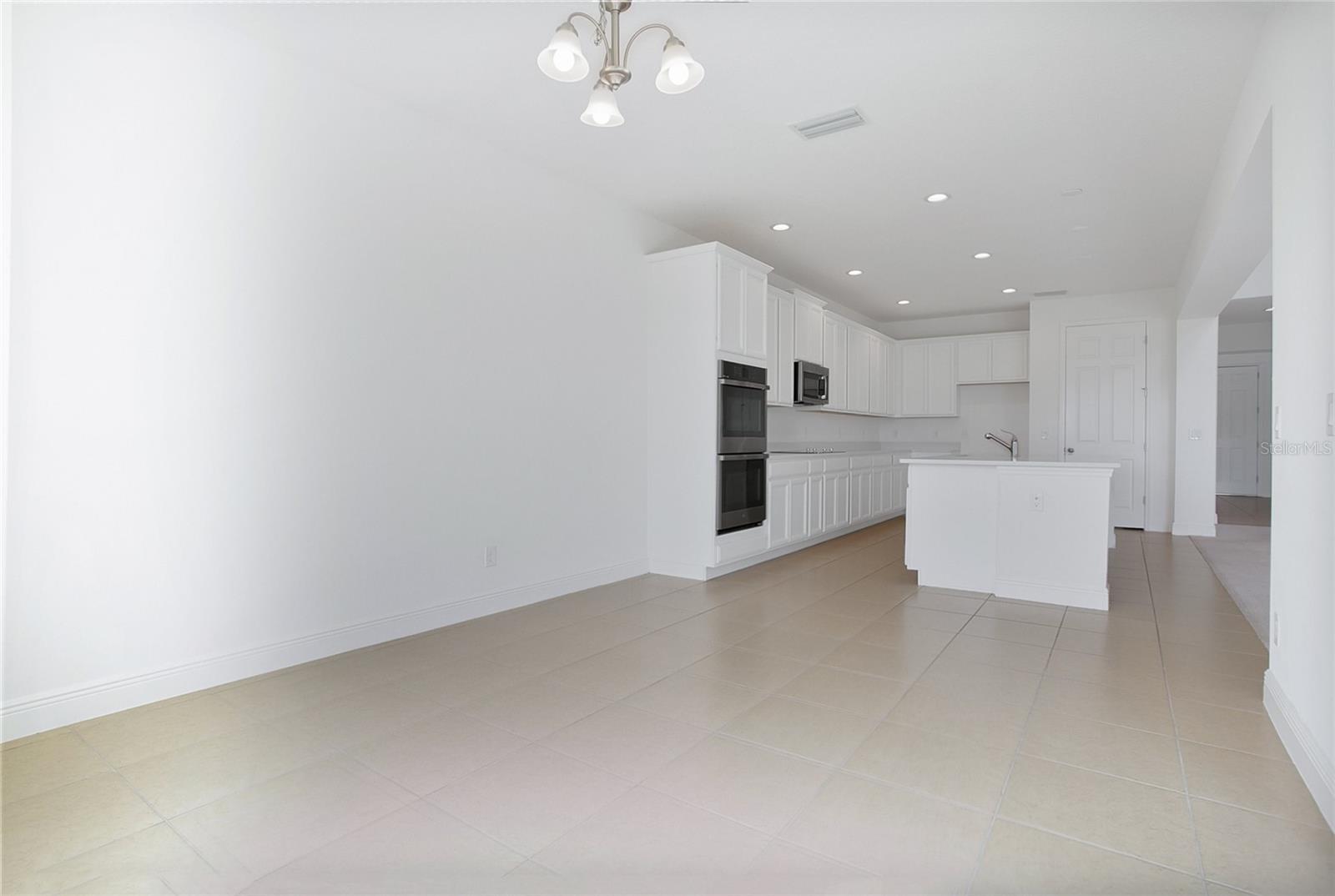 Image 10 of 63 For 4944 Olivia Court