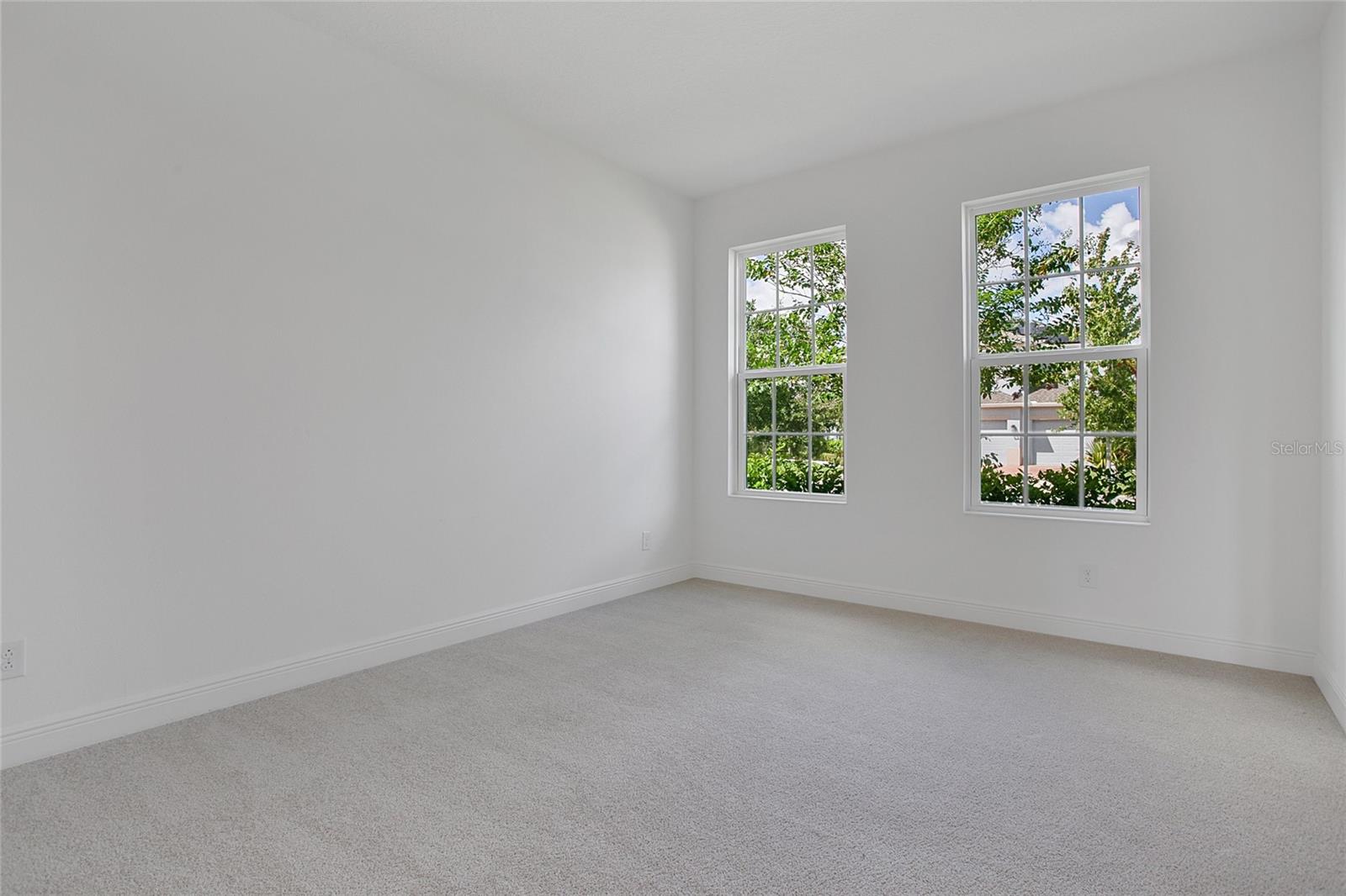 Image 14 of 63 For 4944 Olivia Court