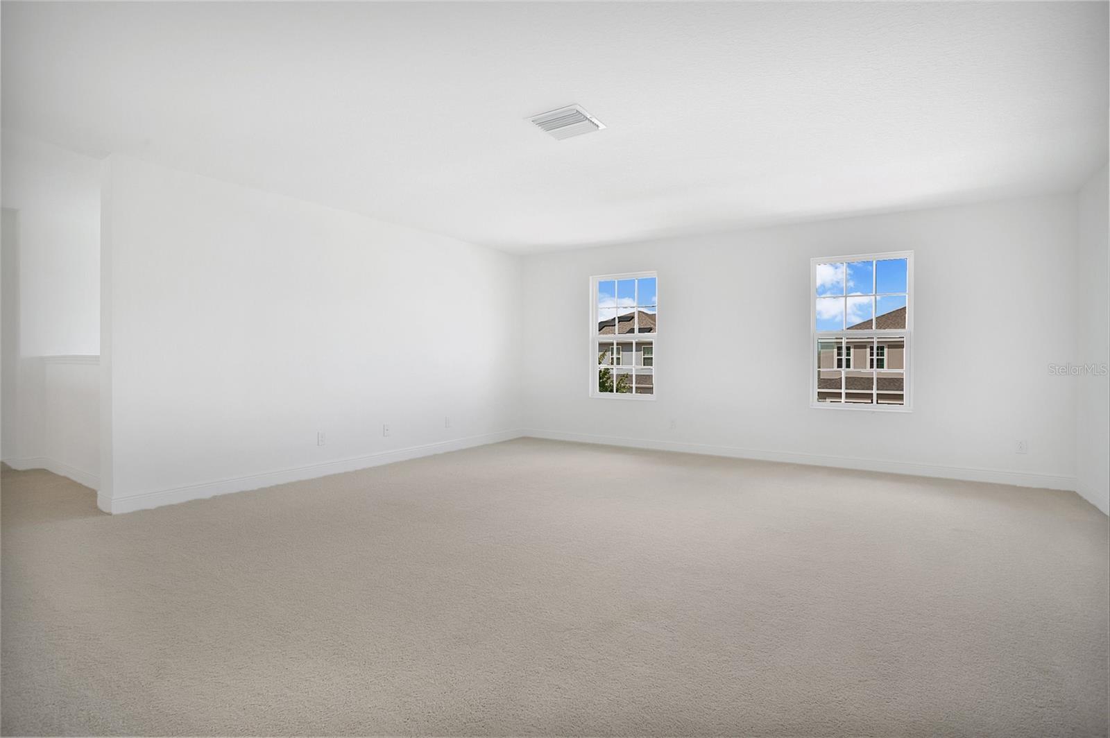 Image 23 of 63 For 4944 Olivia Court