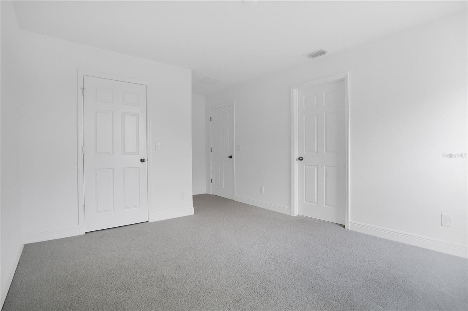 Image 27 of 63 For 4944 Olivia Court