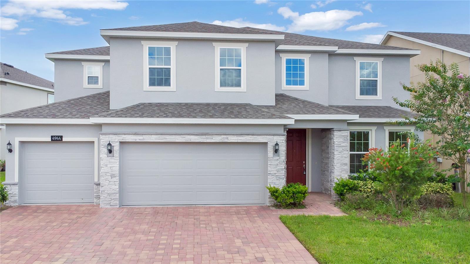 Image 3 of 63 For 4944 Olivia Court