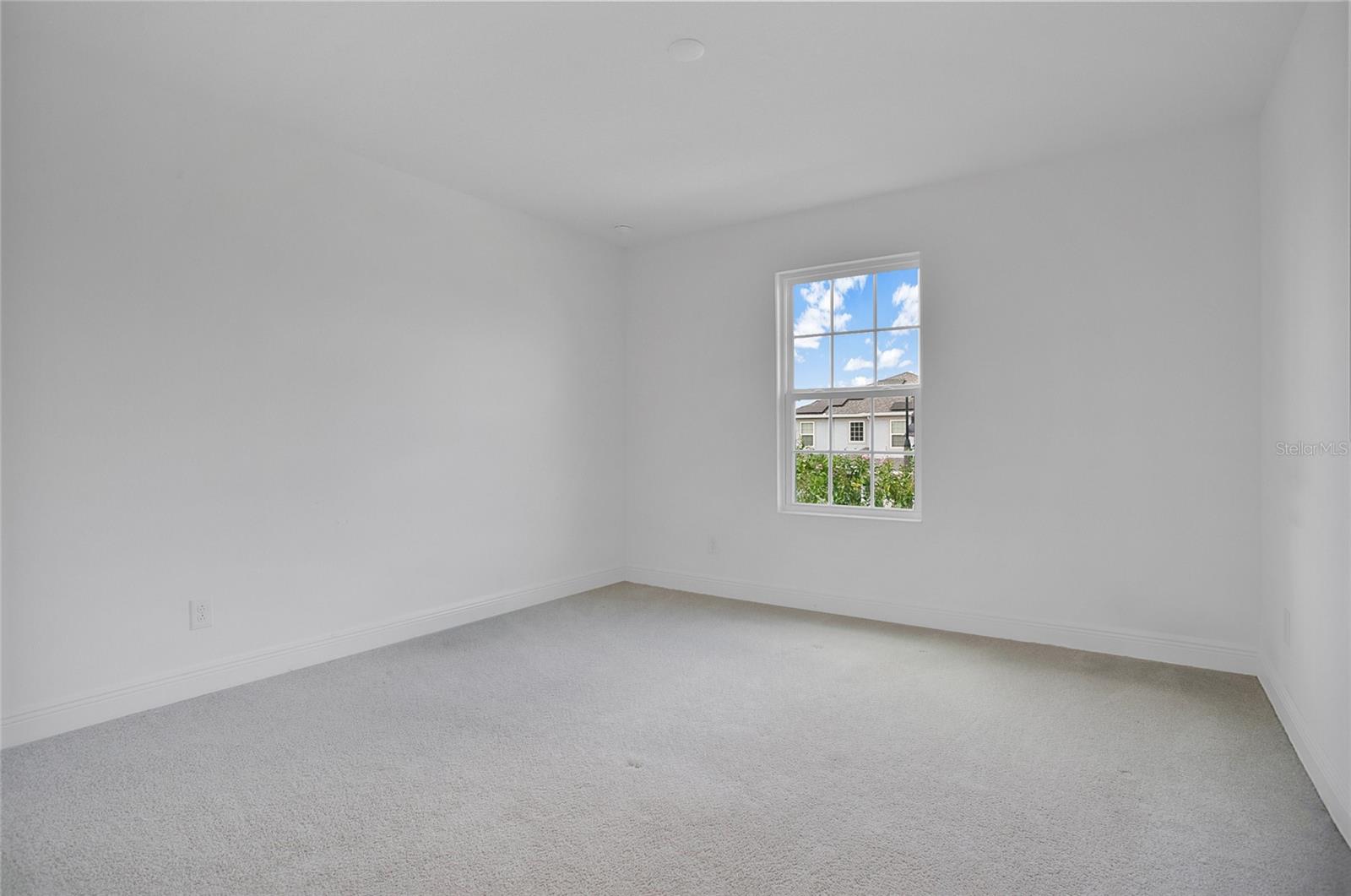 Image 32 of 63 For 4944 Olivia Court