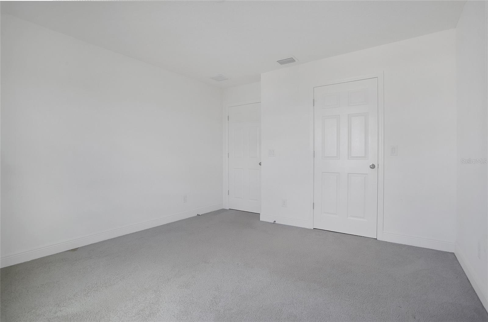 Image 33 of 63 For 4944 Olivia Court
