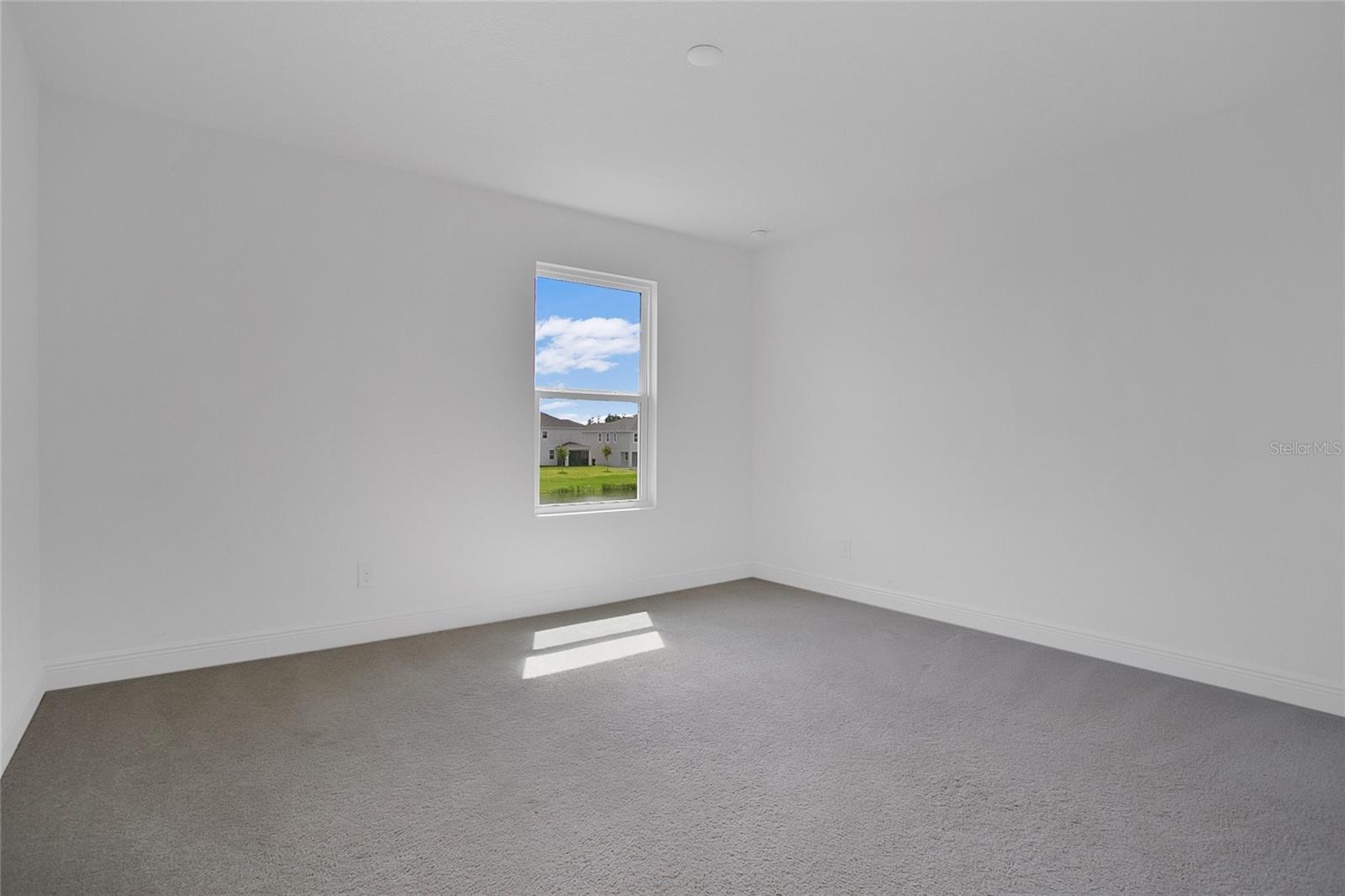 Image 36 of 63 For 4944 Olivia Court