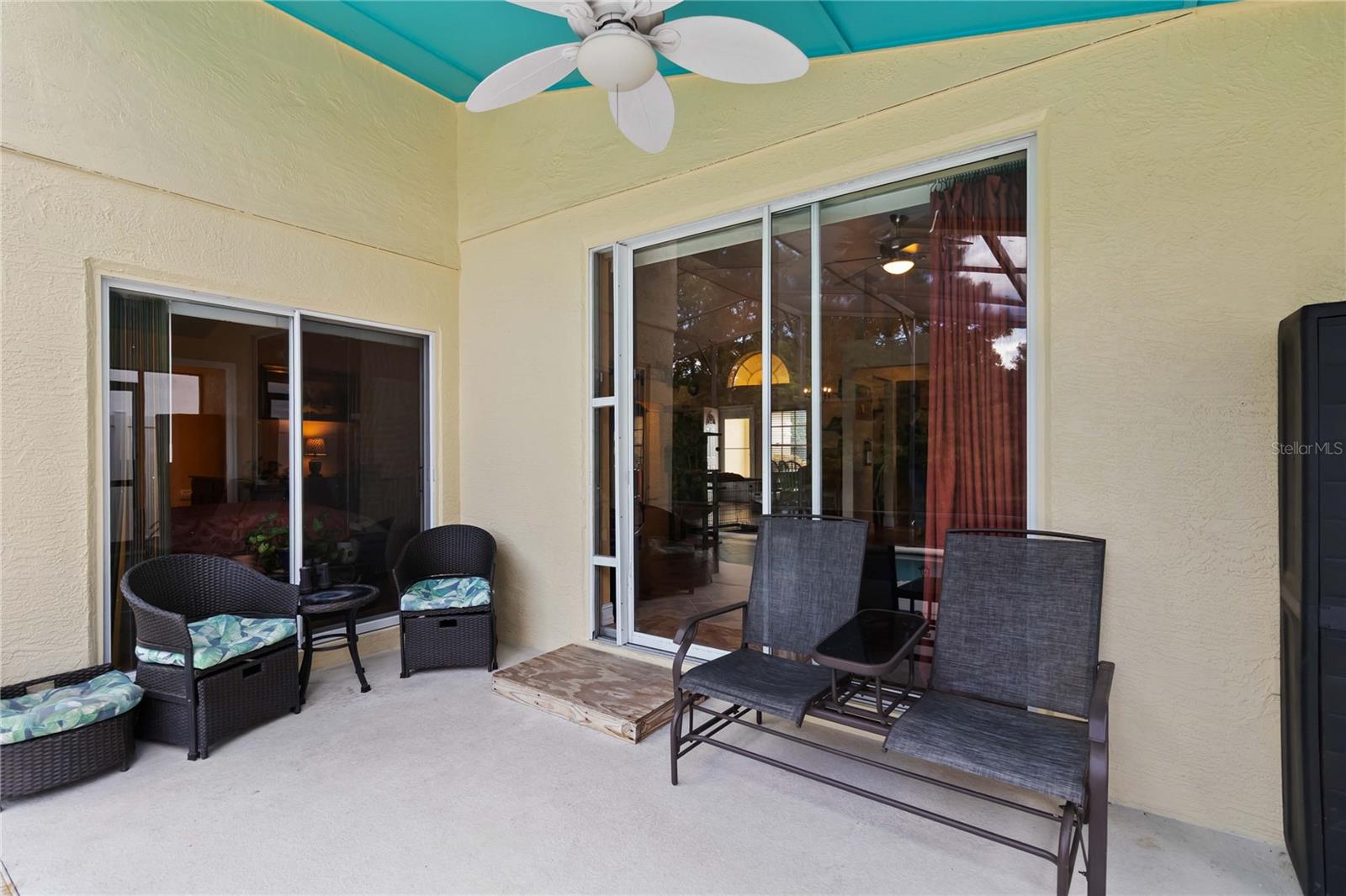 Image 24 of 41 For 2975 Sabel Oak Place
