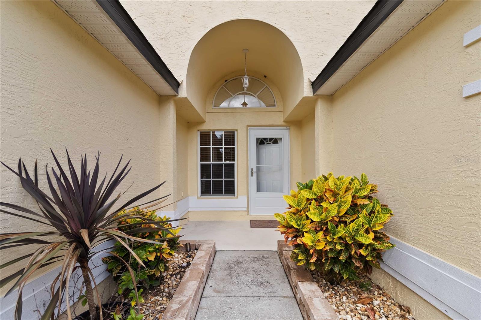Image 3 of 41 For 2975 Sabel Oak Place