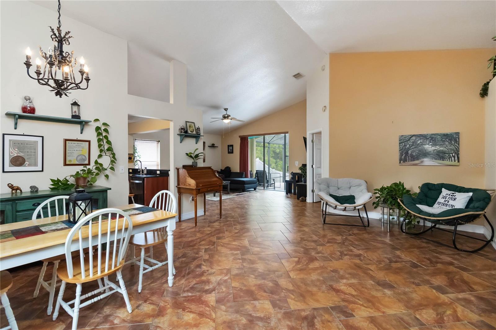 Image 4 of 41 For 2975 Sabel Oak Place