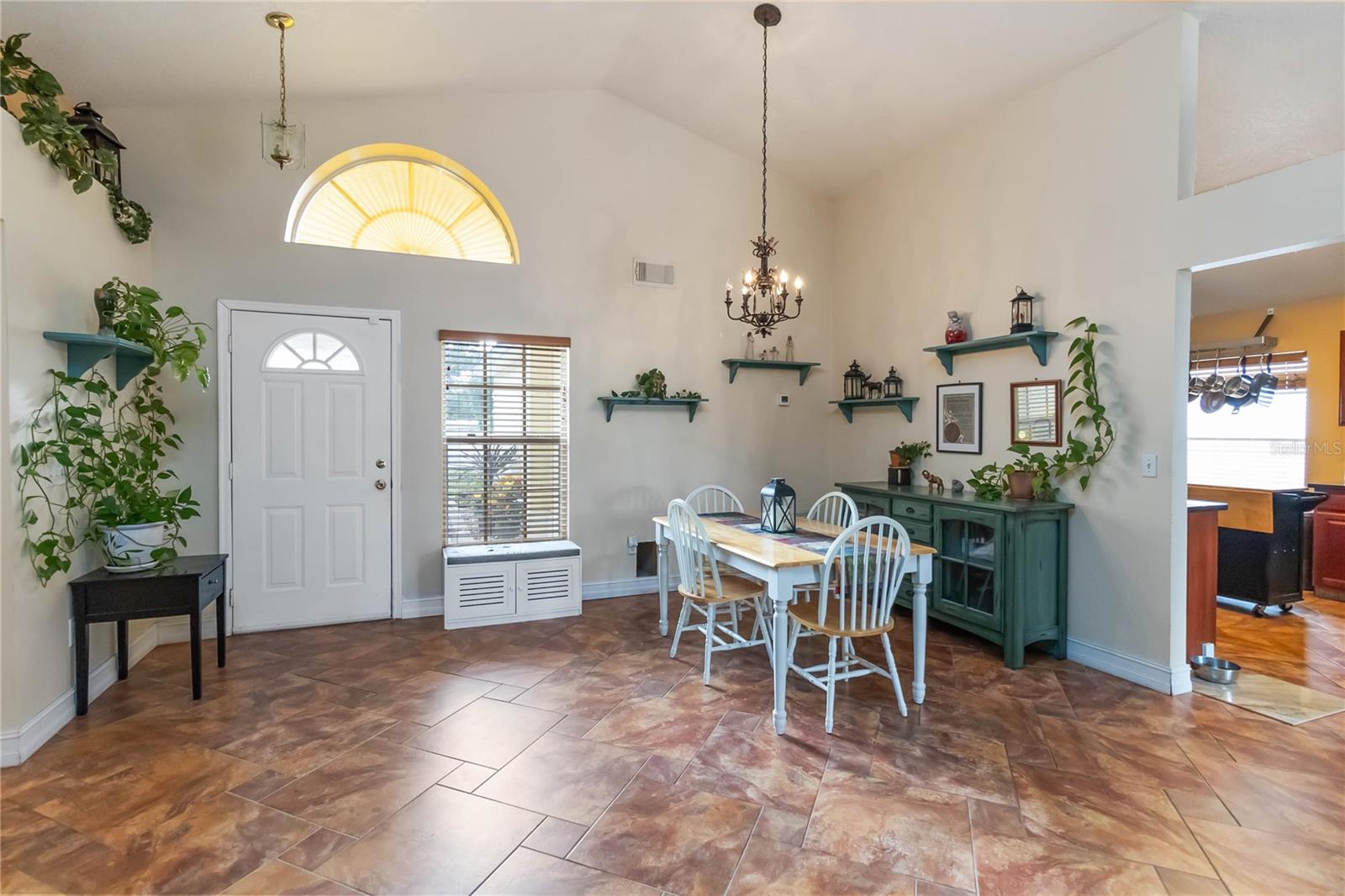 Image 6 of 41 For 2975 Sabel Oak Place
