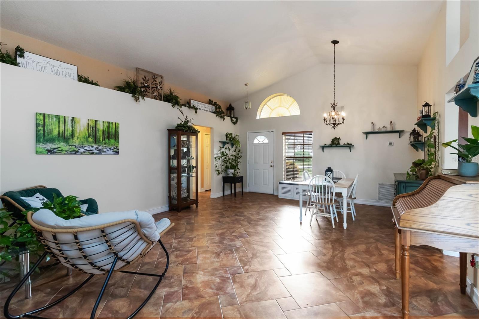 Image 7 of 41 For 2975 Sabel Oak Place
