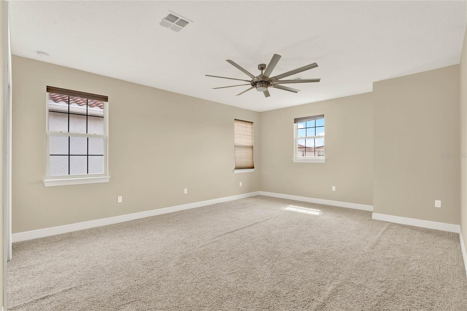 Image 11 of 40 For 10282 Henbury Street