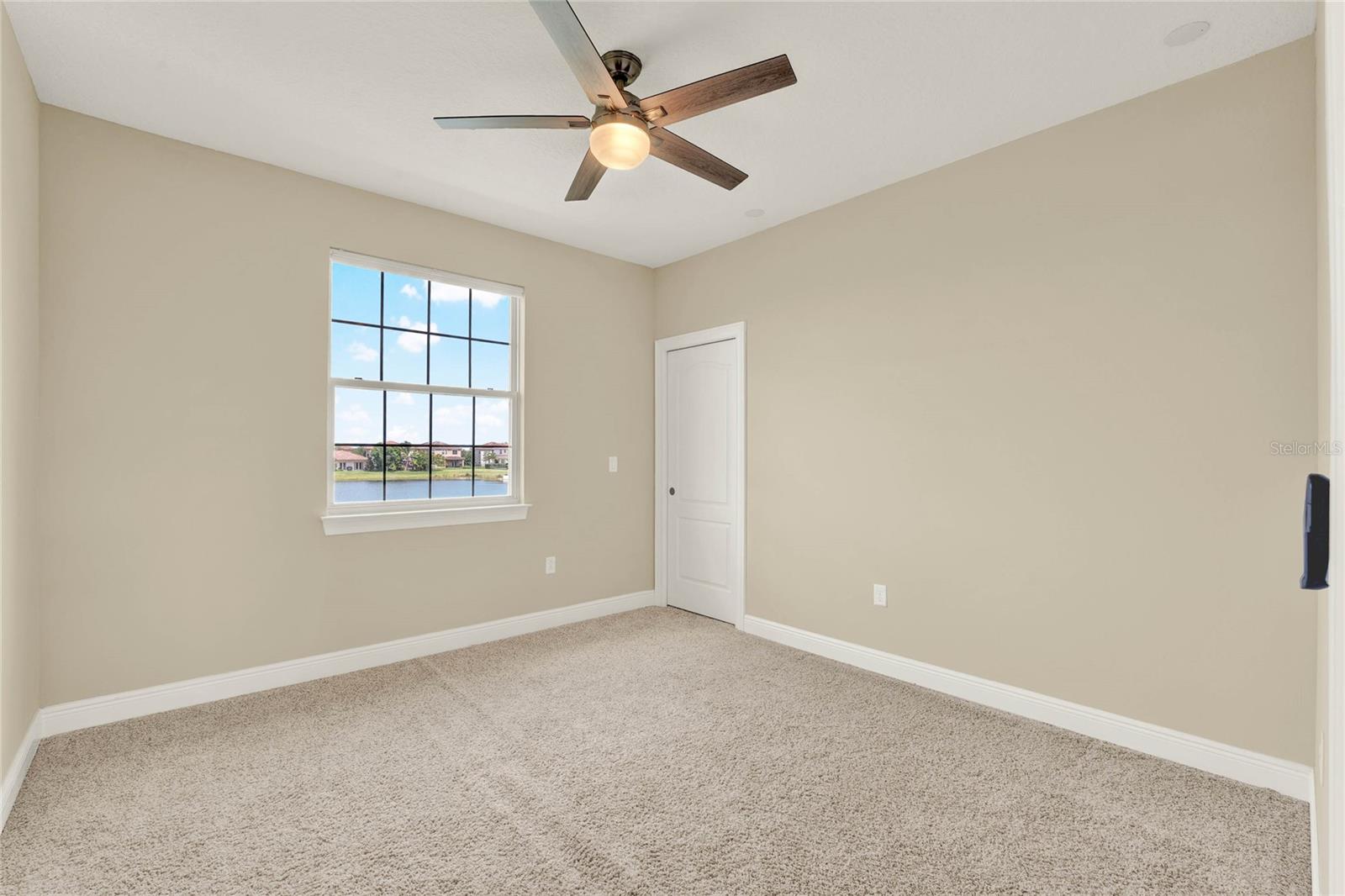 Image 16 of 40 For 10282 Henbury Street
