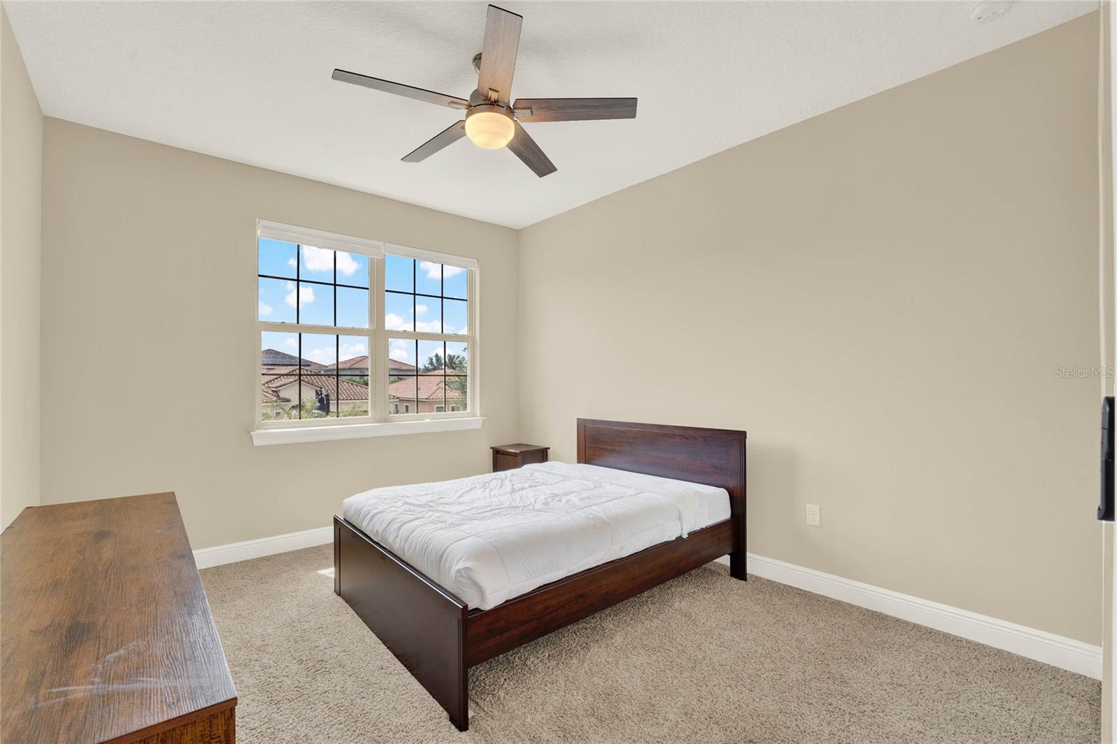 Image 22 of 40 For 10282 Henbury Street