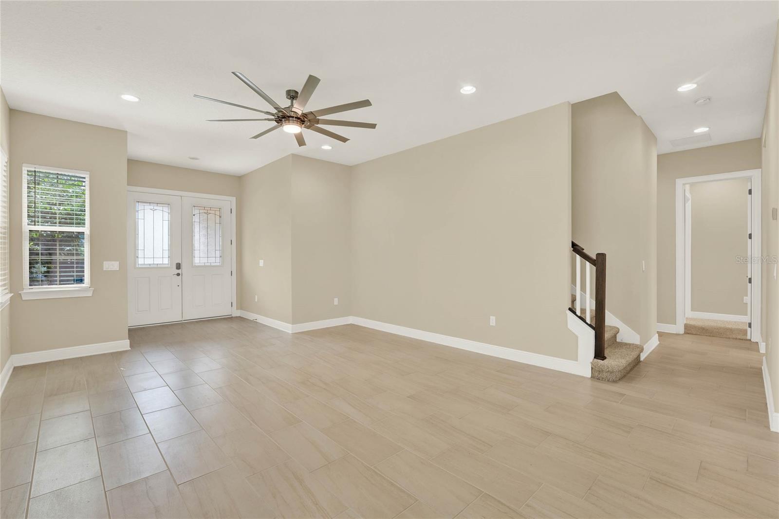Image 4 of 40 For 10282 Henbury Street