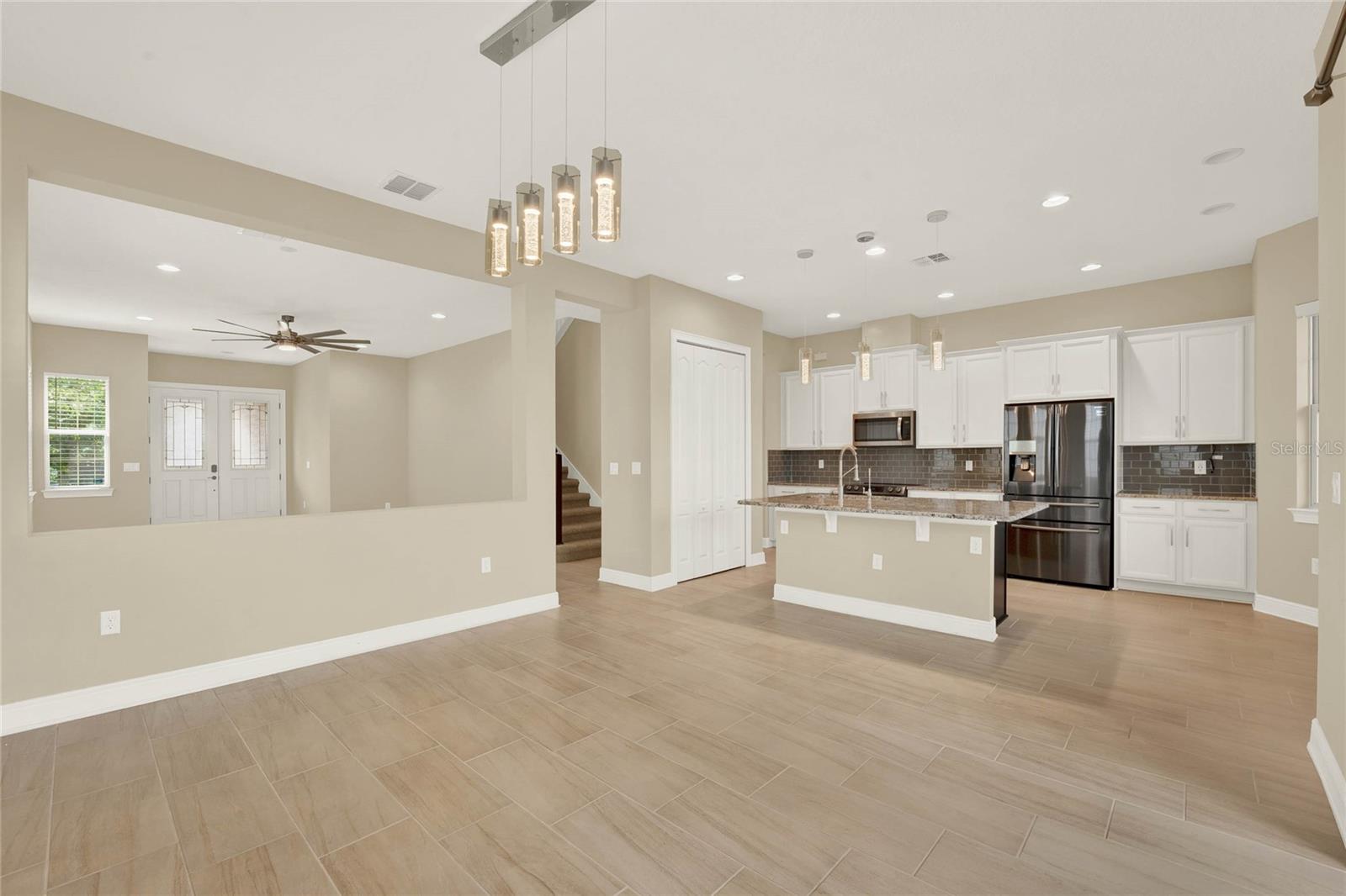 Image 7 of 40 For 10282 Henbury Street