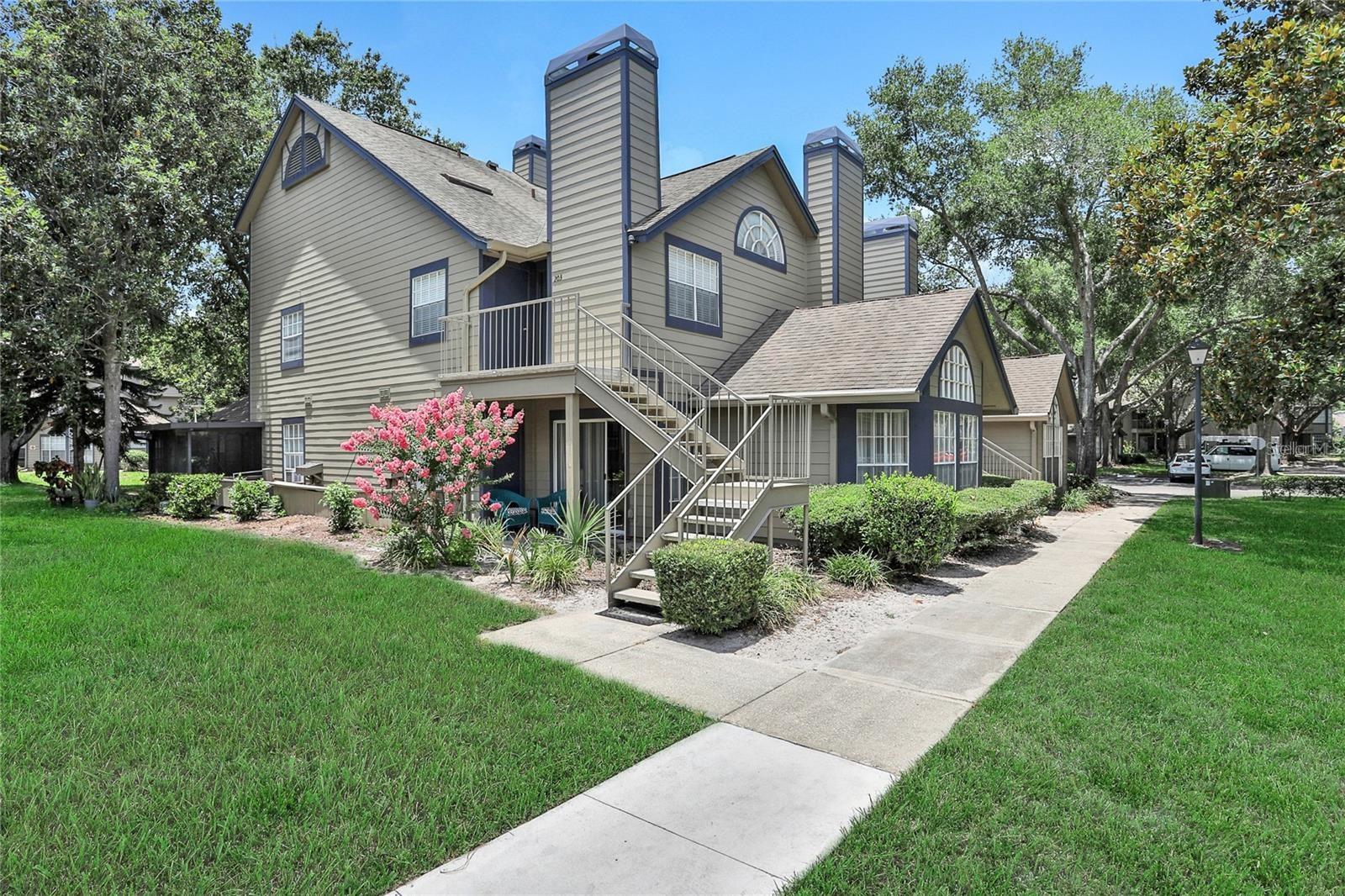 Image 23 of 25 For 951 Bird Bay Court 101