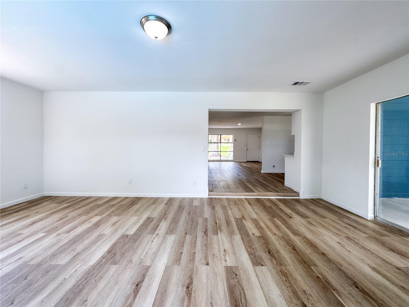 Image 10 of 53 For 2511 Sandy Lane