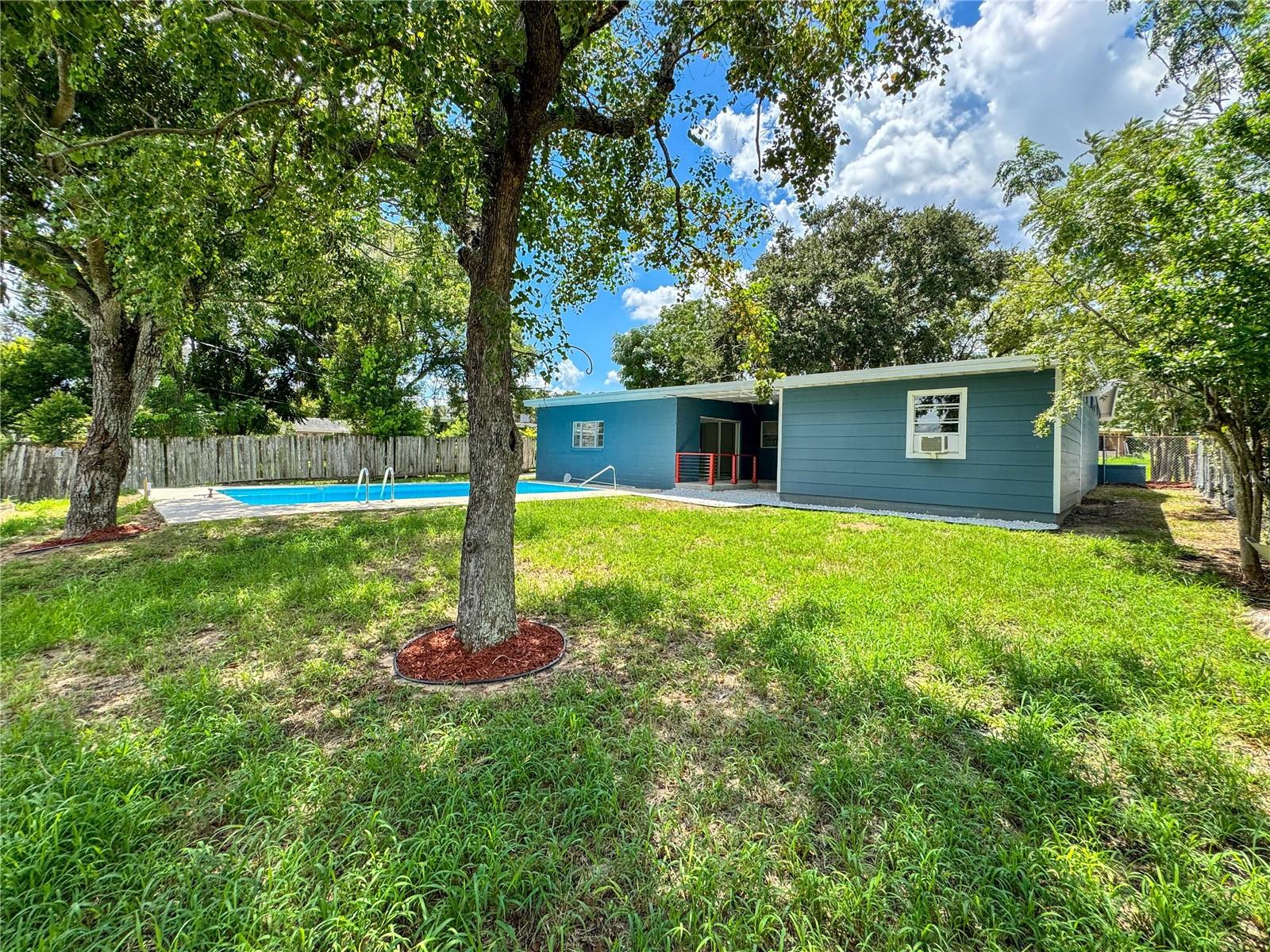 Image 44 of 53 For 2511 Sandy Lane
