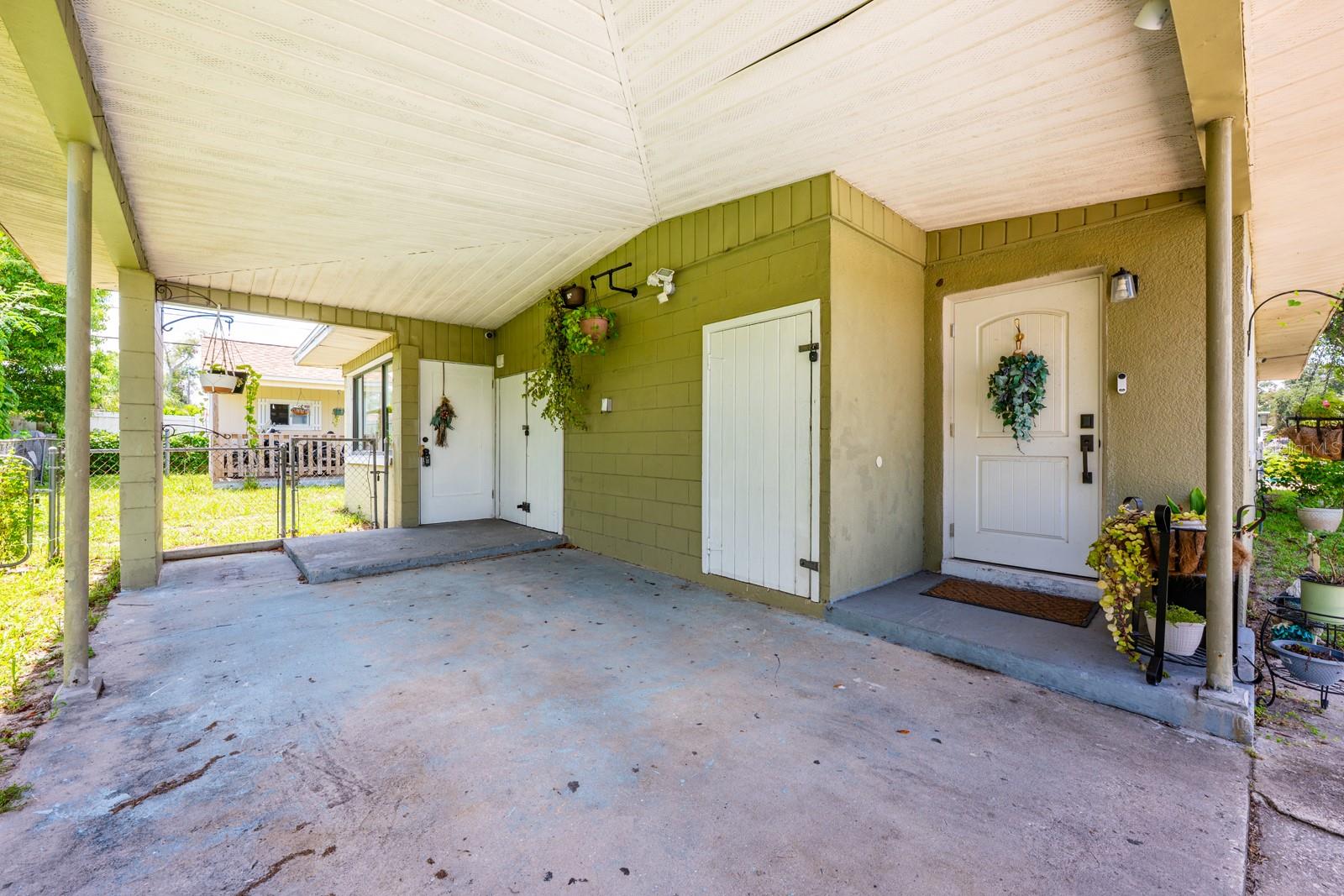 Image 9 of 22 For 6316 Lake Underhill Road