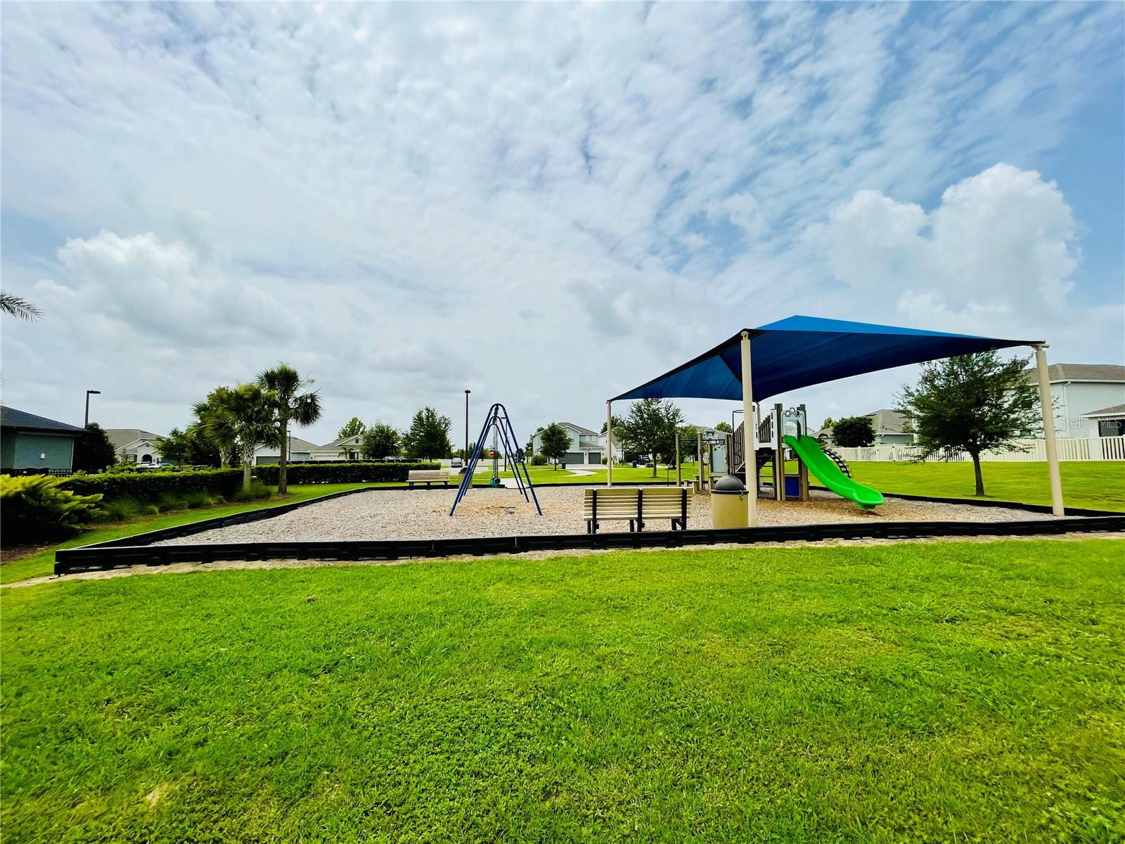 Image 7 of 10 For 435 Lemongrass Road