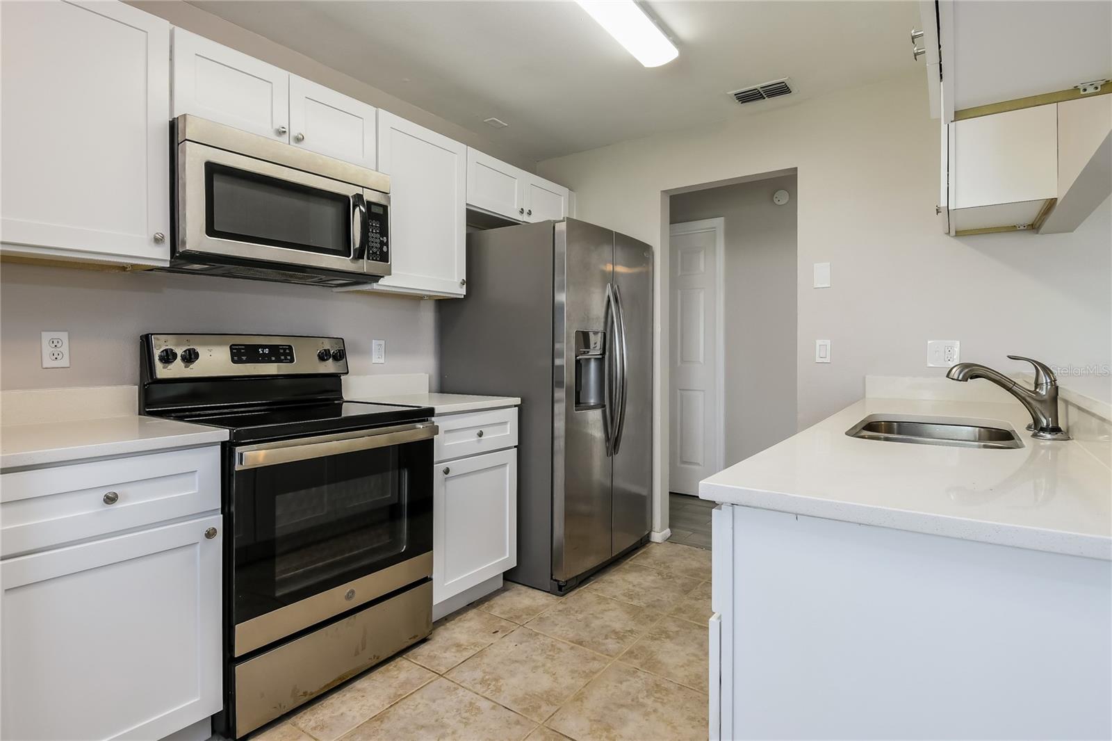 Image 5 of 16 For 20849 Marlin Street