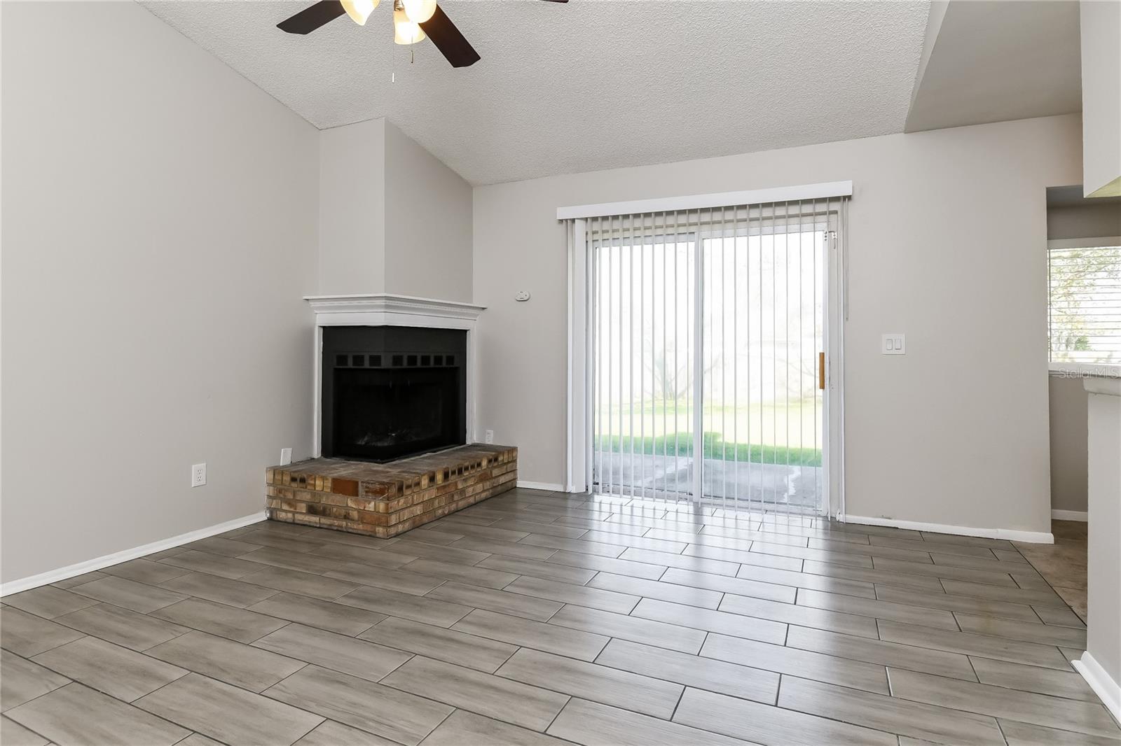 Image 7 of 16 For 20849 Marlin Street