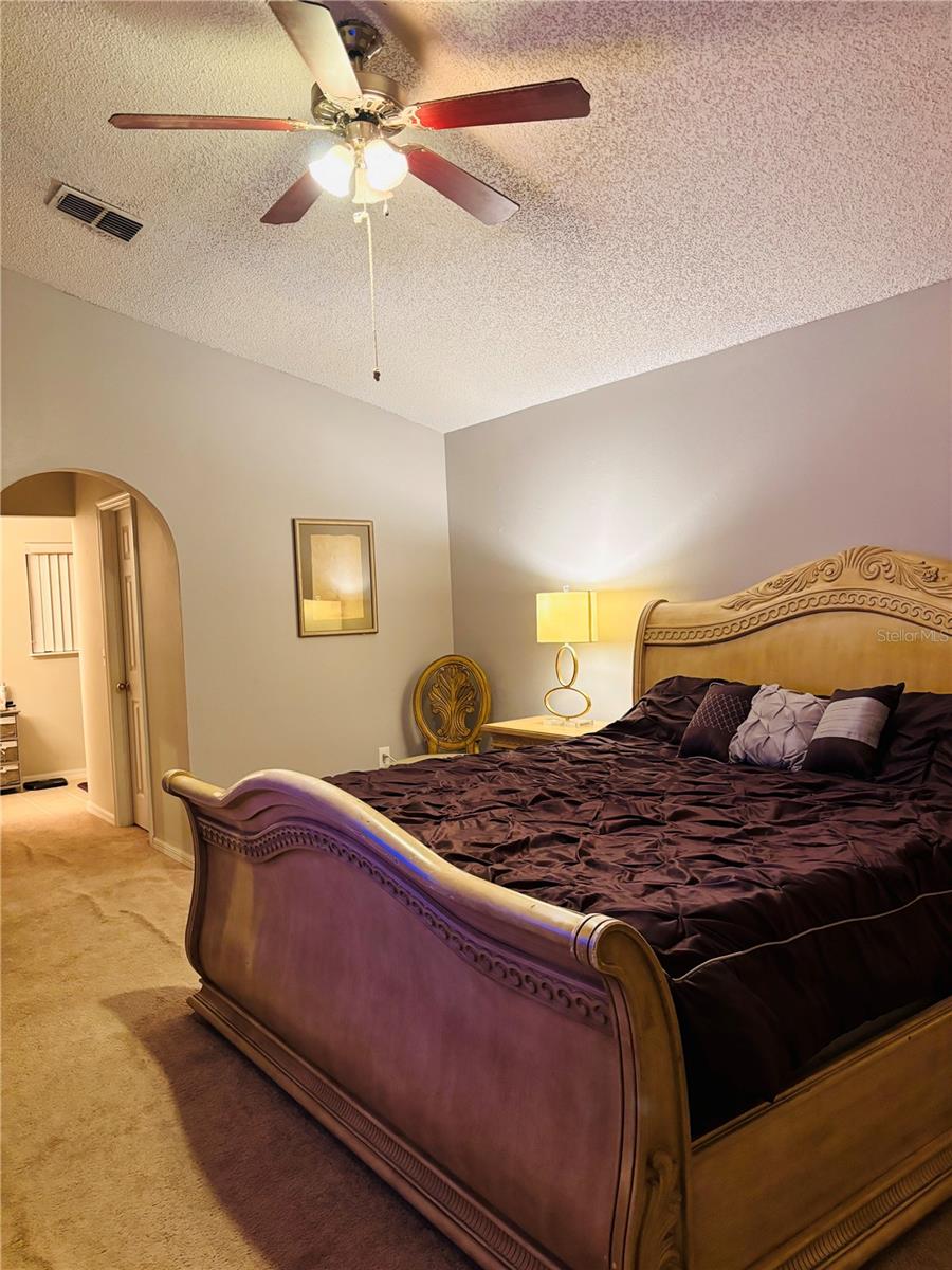 Image 10 of 14 For 216 Fairfield Drive