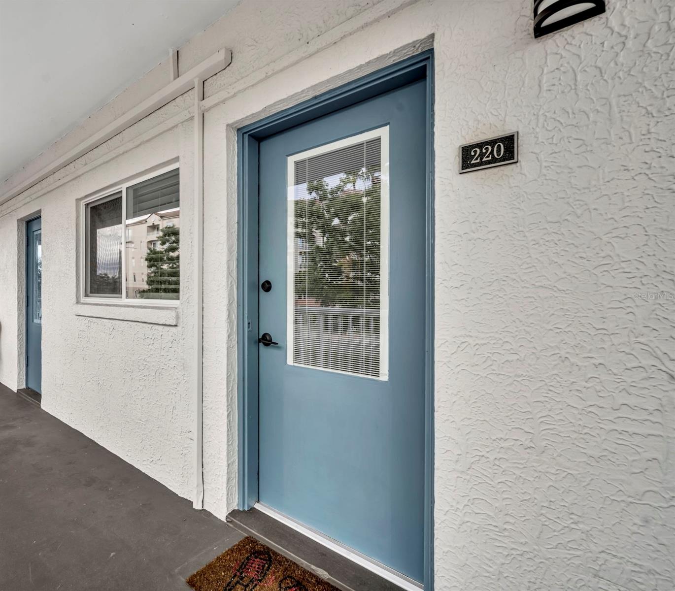 Image 2 of 22 For 320 Lakeview Street 220