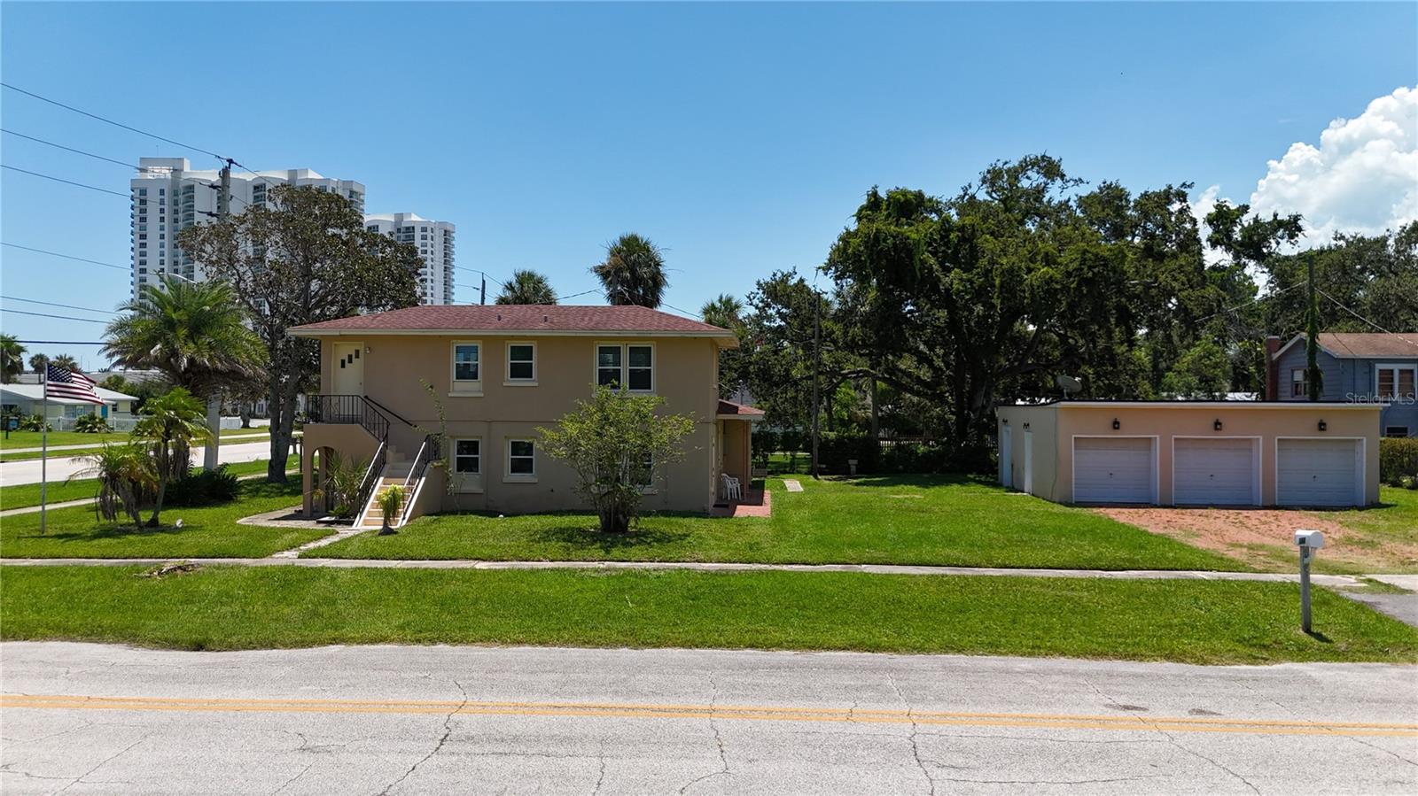Image 8 of 10 For 344 Riverside Drive