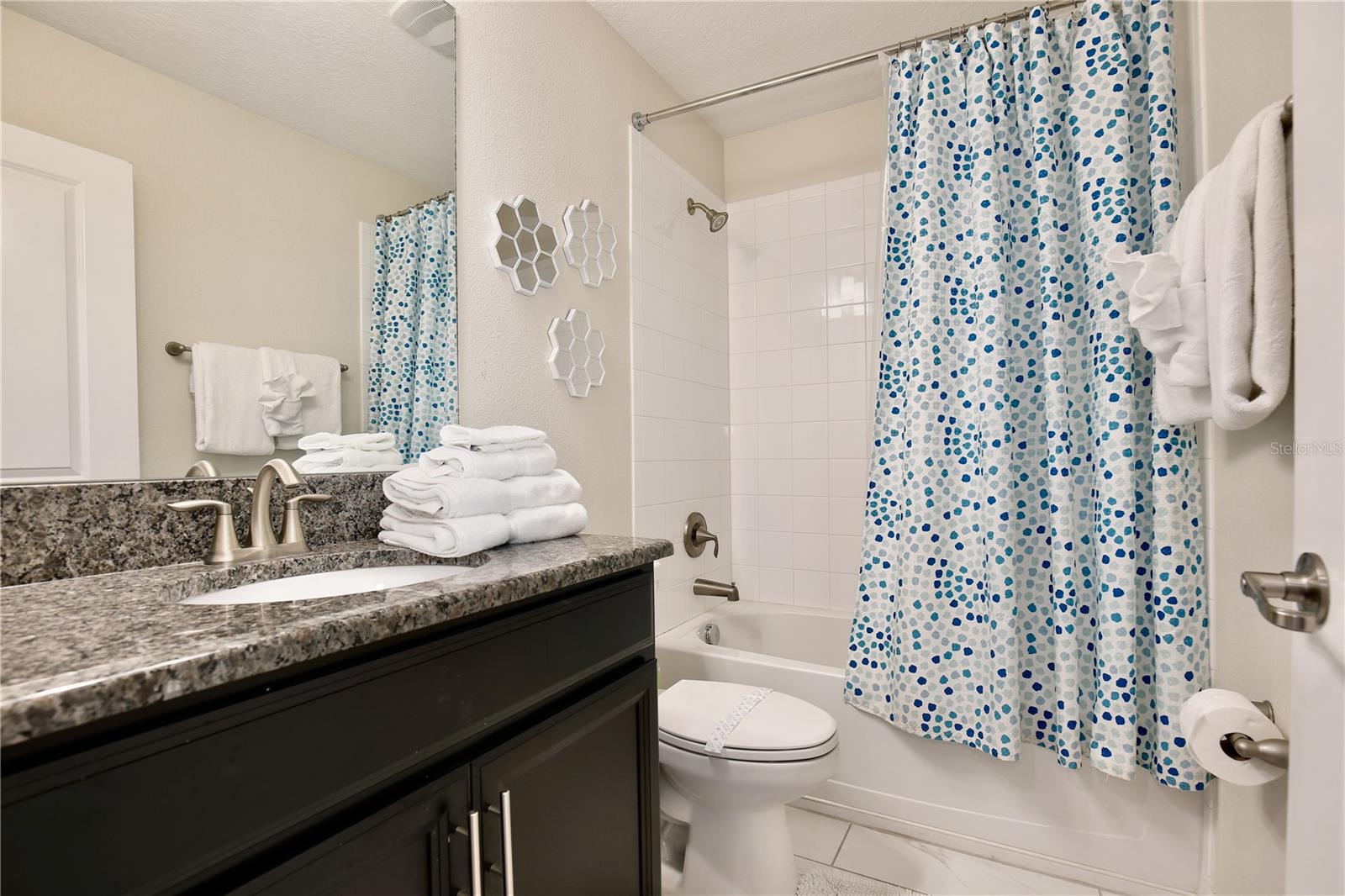 Image 42 of 60 For 4806 Kings Castle Circle