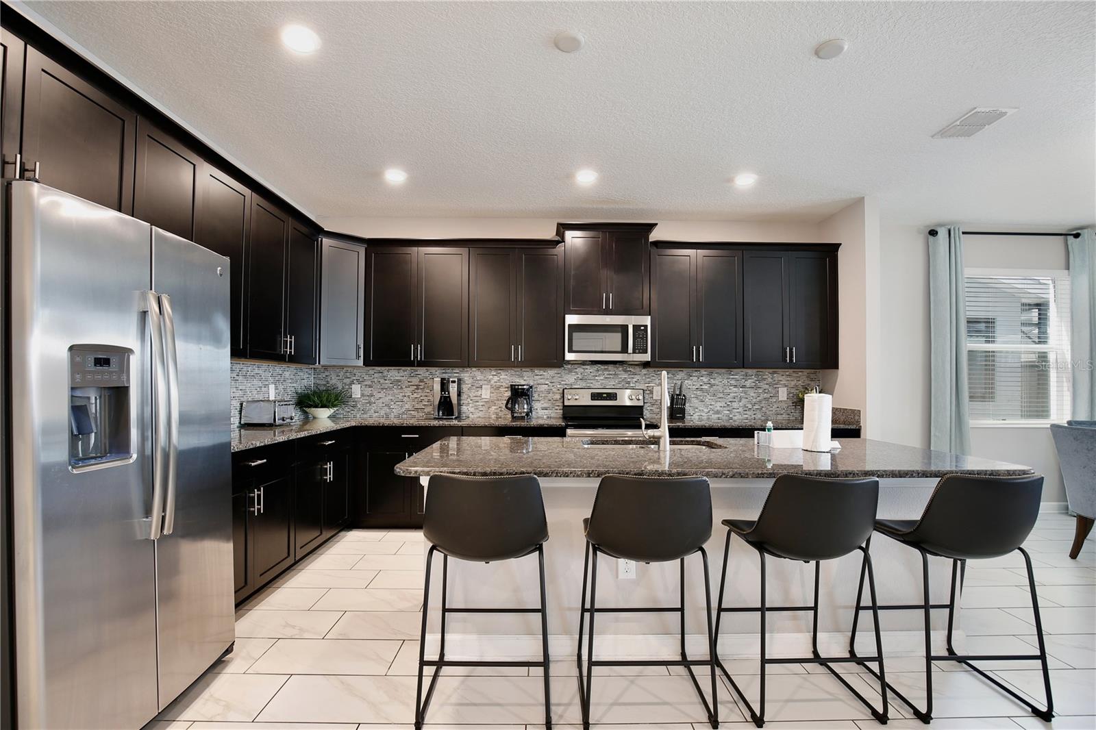 Image 5 of 60 For 4806 Kings Castle Circle