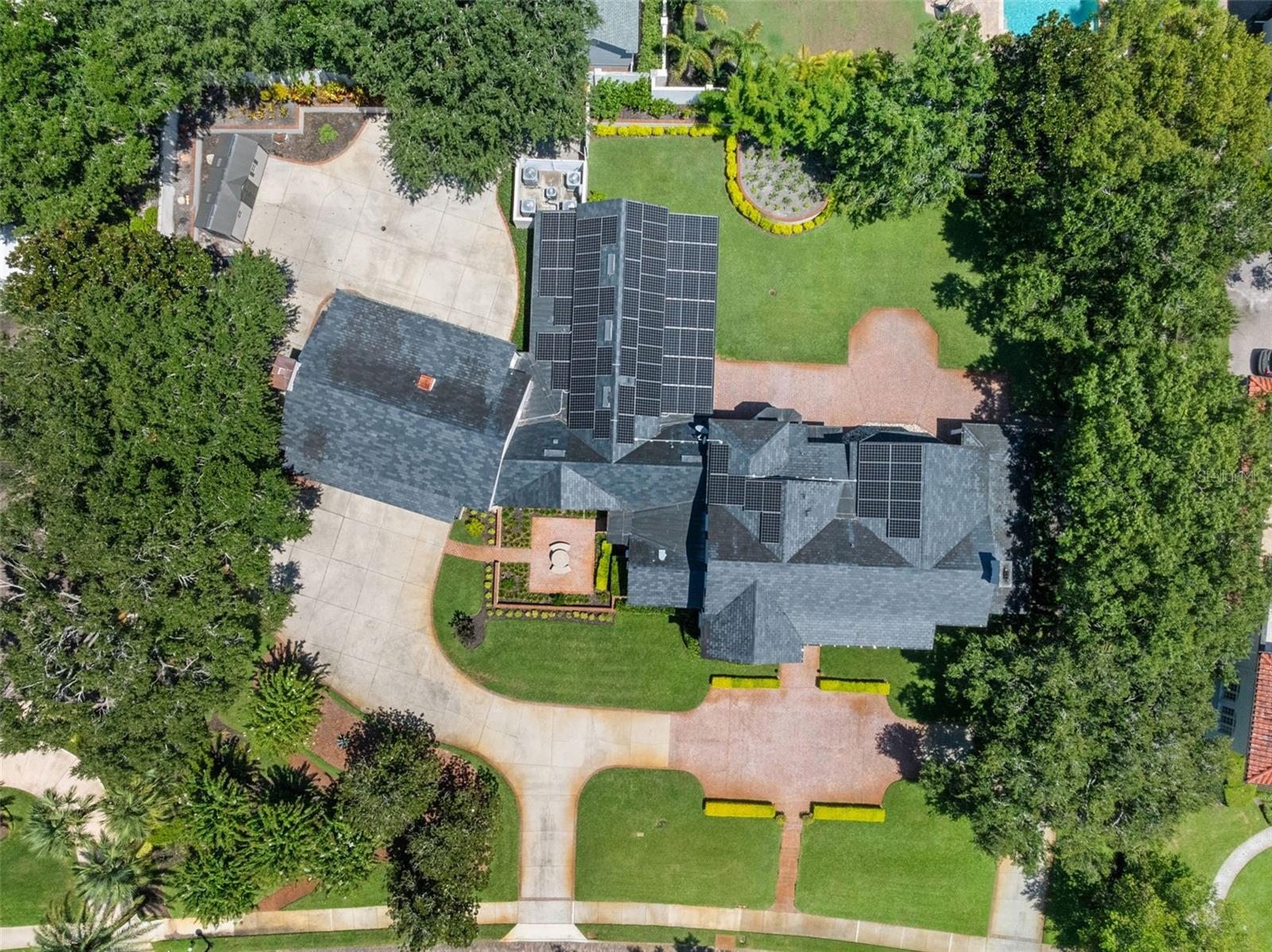 Image 10 of 99 For 811 Lake Adair Boulevard