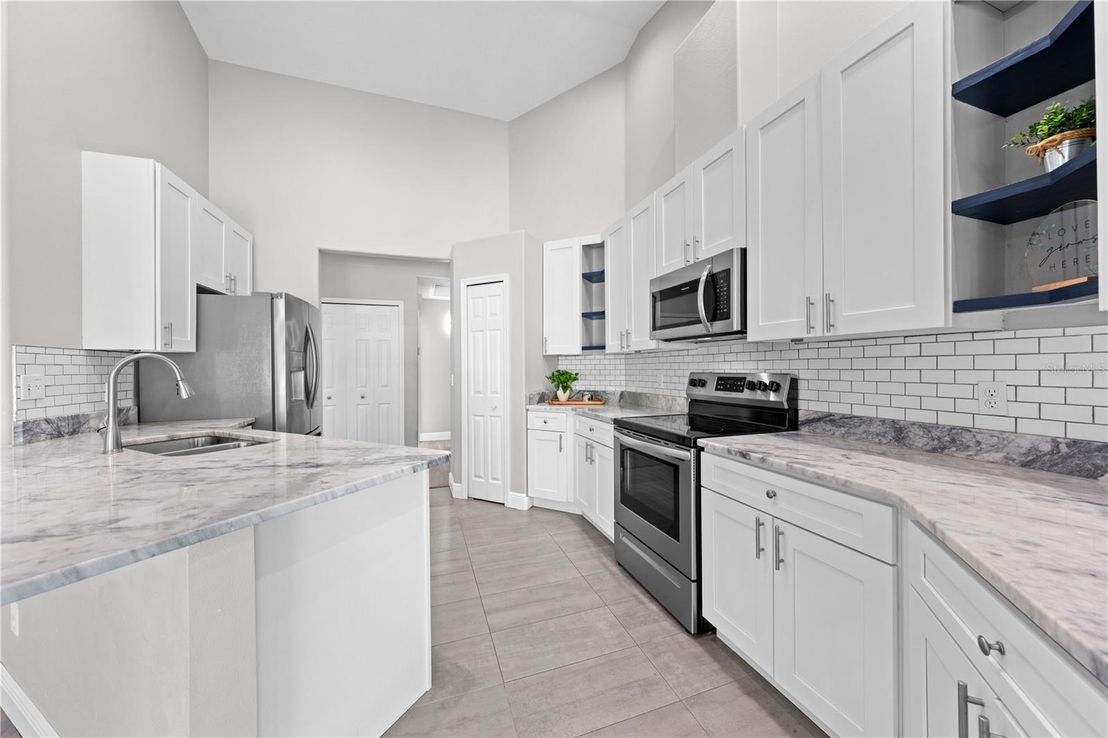 Image 19 of 57 For 2716 Kinloch Drive