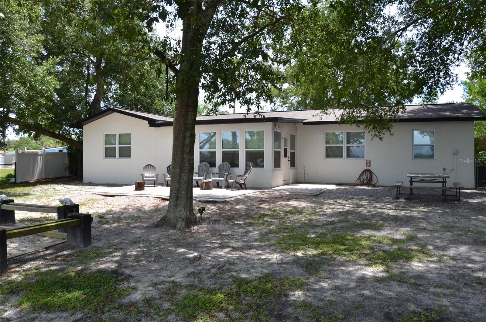 Image 38 of 73 For 624 Hager Court