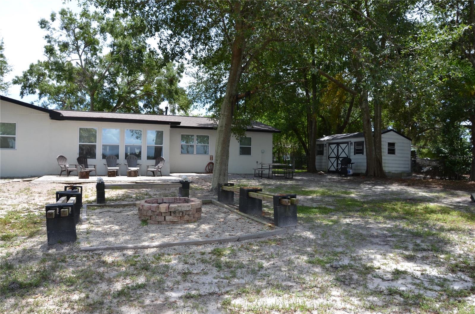 Image 43 of 73 For 624 Hager Court