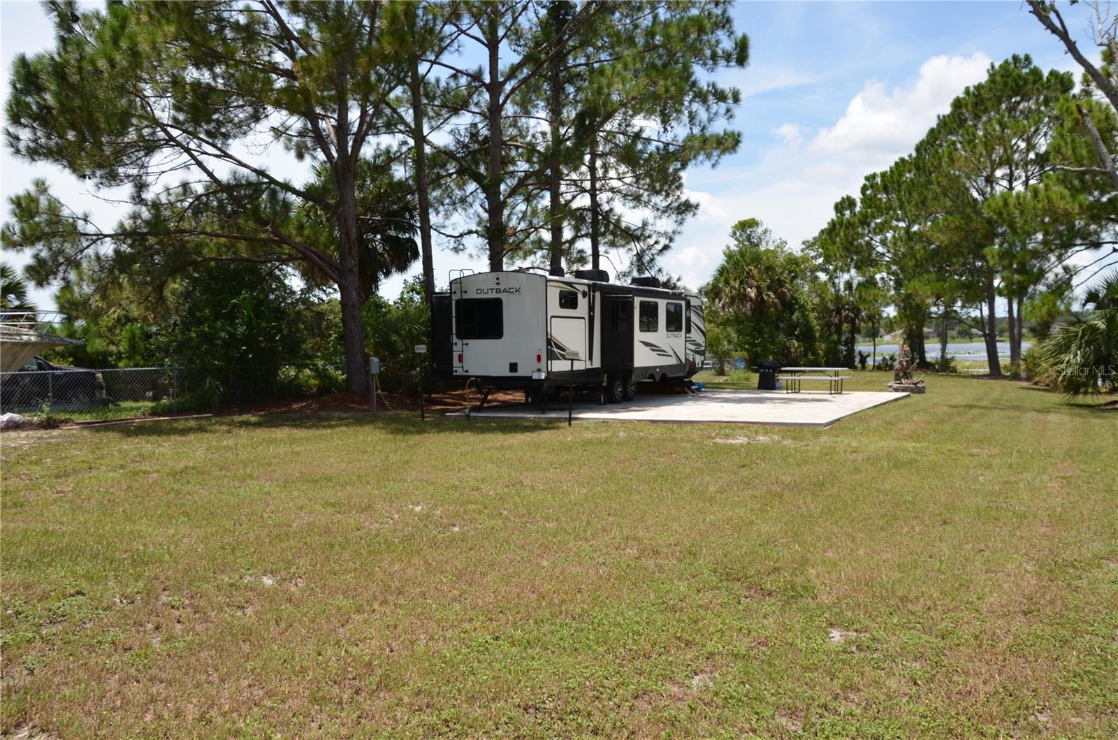 Image 74 of 91 For 624 Hager Court