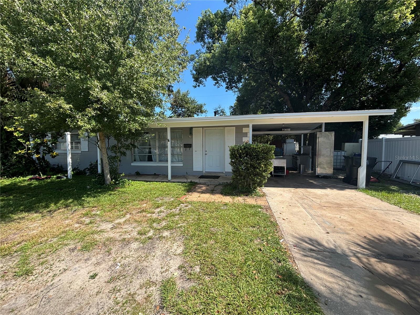 Listing Details for 935 Grey Oak Court, ORLANDO, FL 32809