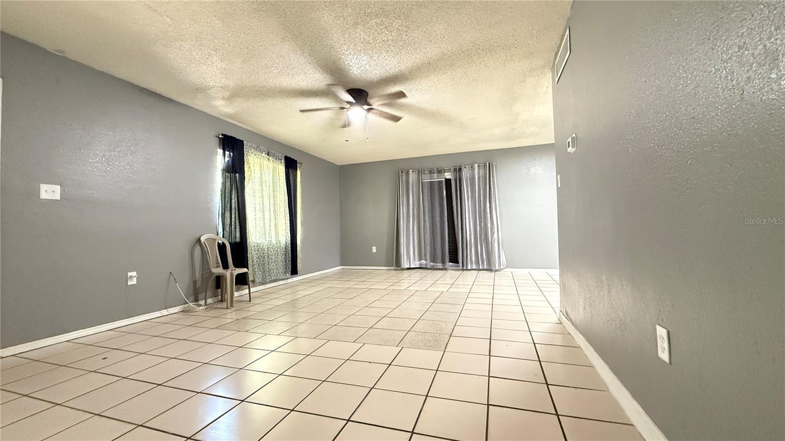 Image 11 of 13 For 5520 Riordan Way