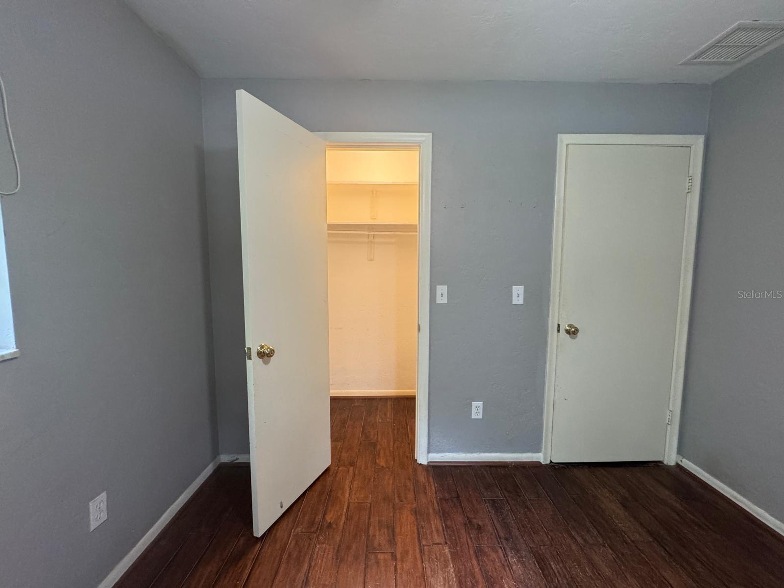 Image 19 of 55 For 623 28th Street