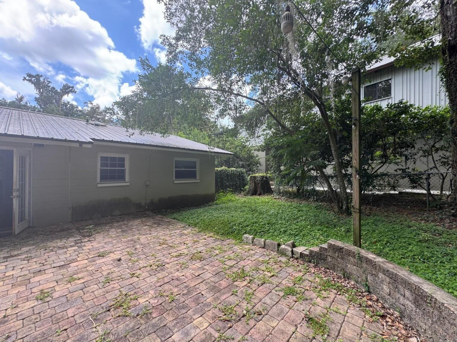 Image 3 of 55 For 623 28th Street