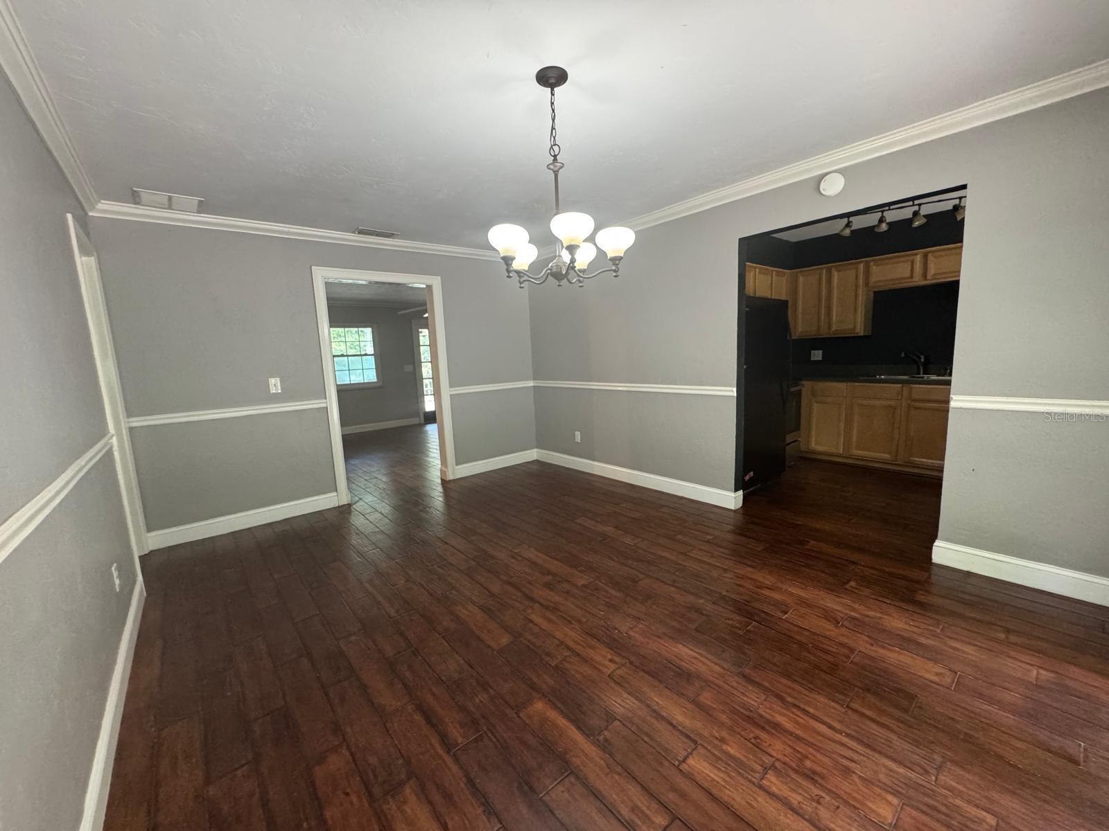 Image 36 of 55 For 623 28th Street
