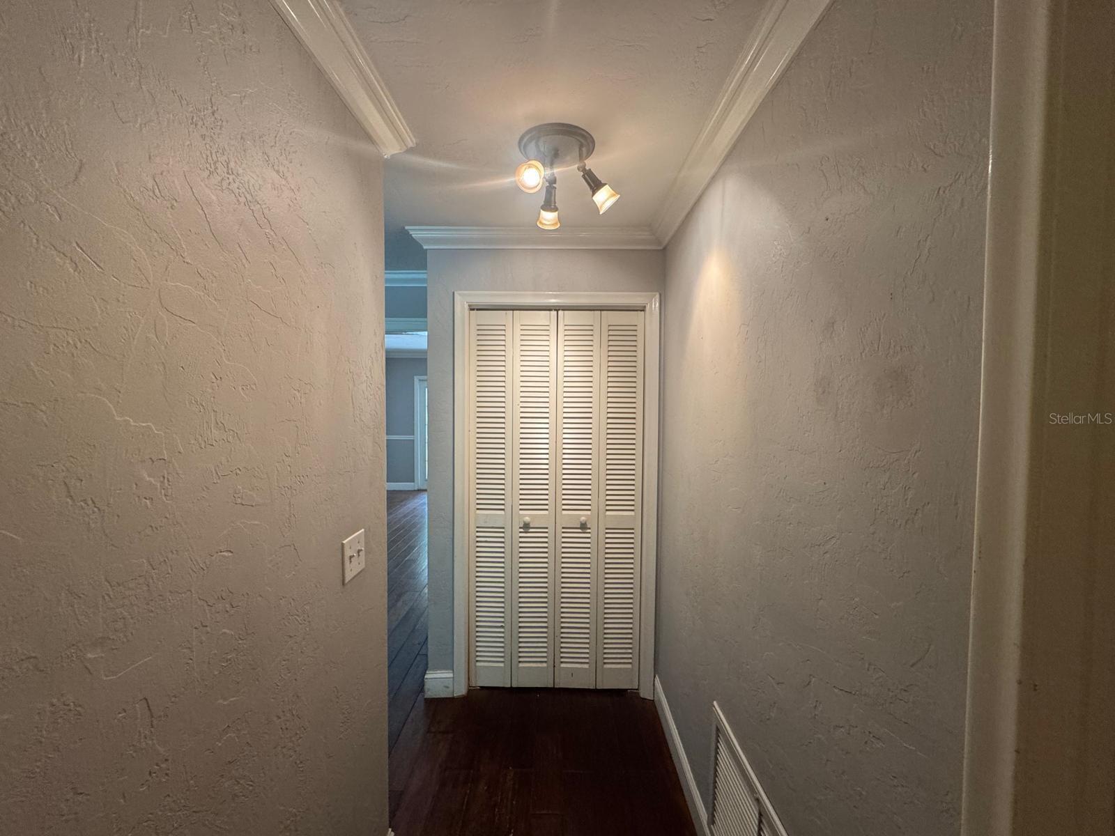 Image 45 of 55 For 623 28th Street