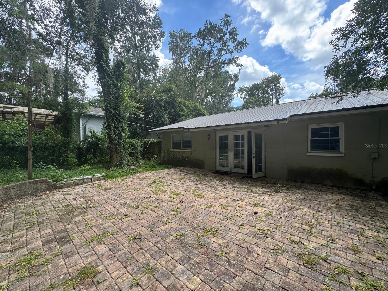 Image 6 of 55 For 623 28th Street