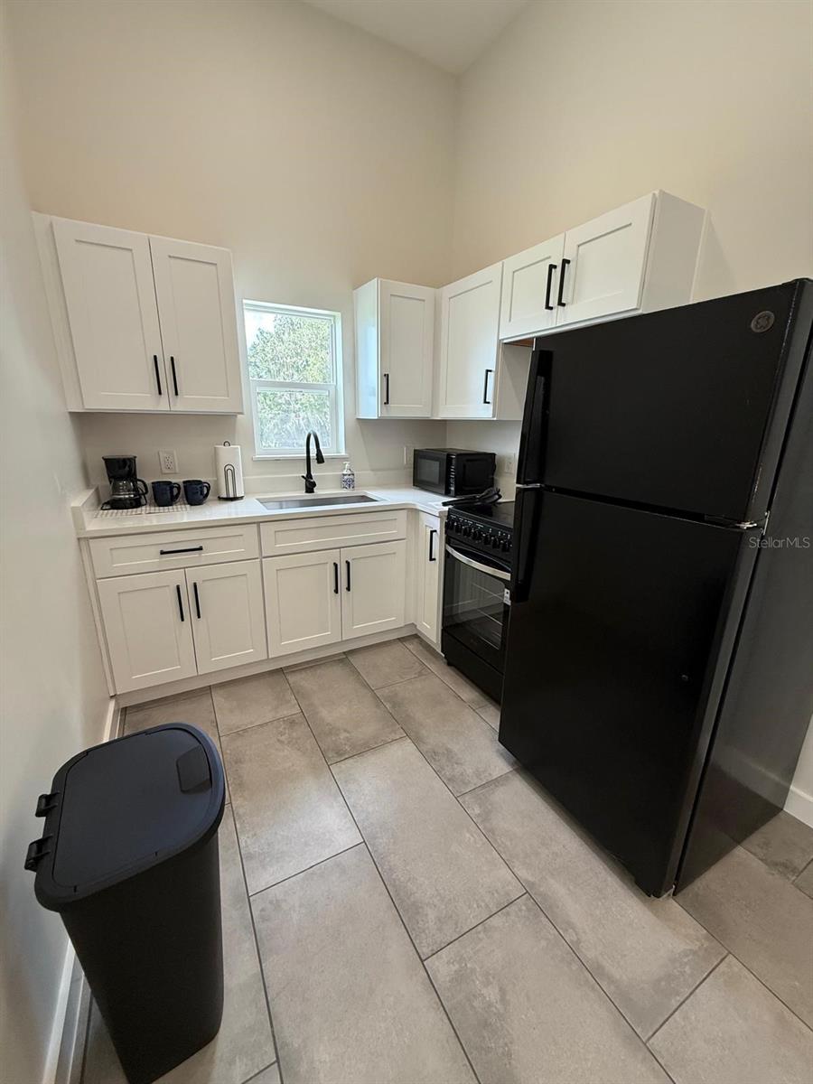 Image 11 of 20 For 20925 100th Avenue Road